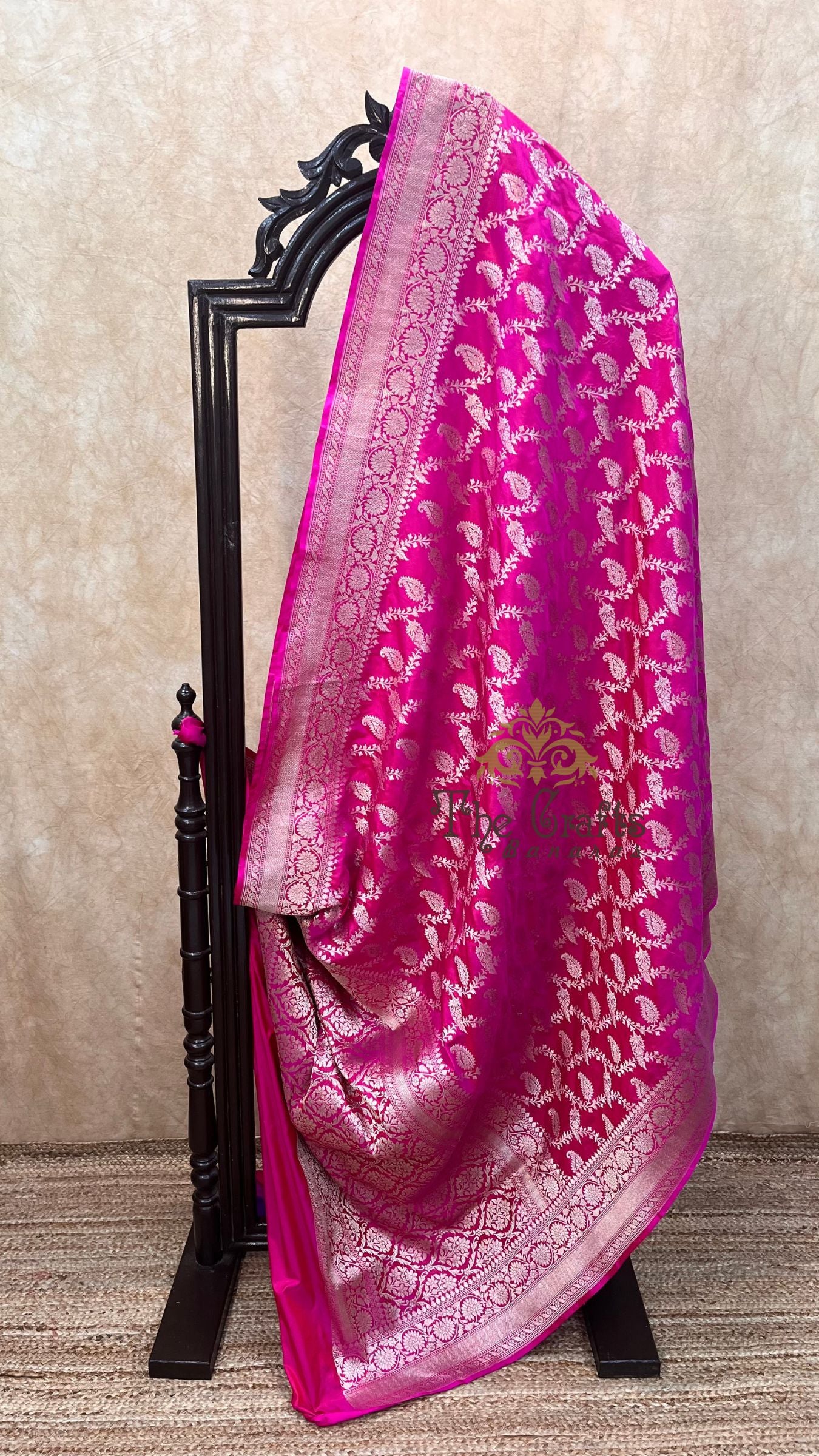 Pure Katan Silk Handloom Banarasi Saree - Jaal work