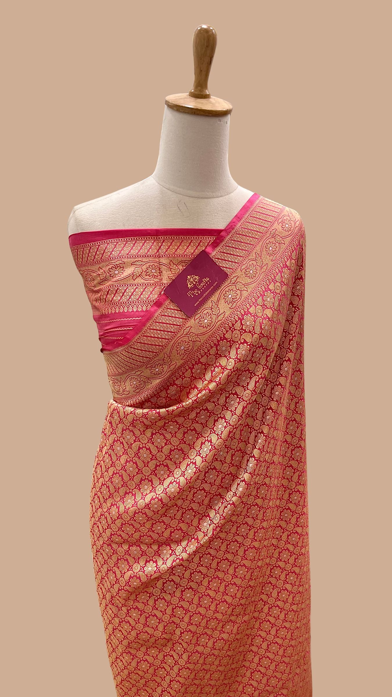 Pure Katan Silk Handloom Banarasi Saree - Tanchui Brocade Meena
