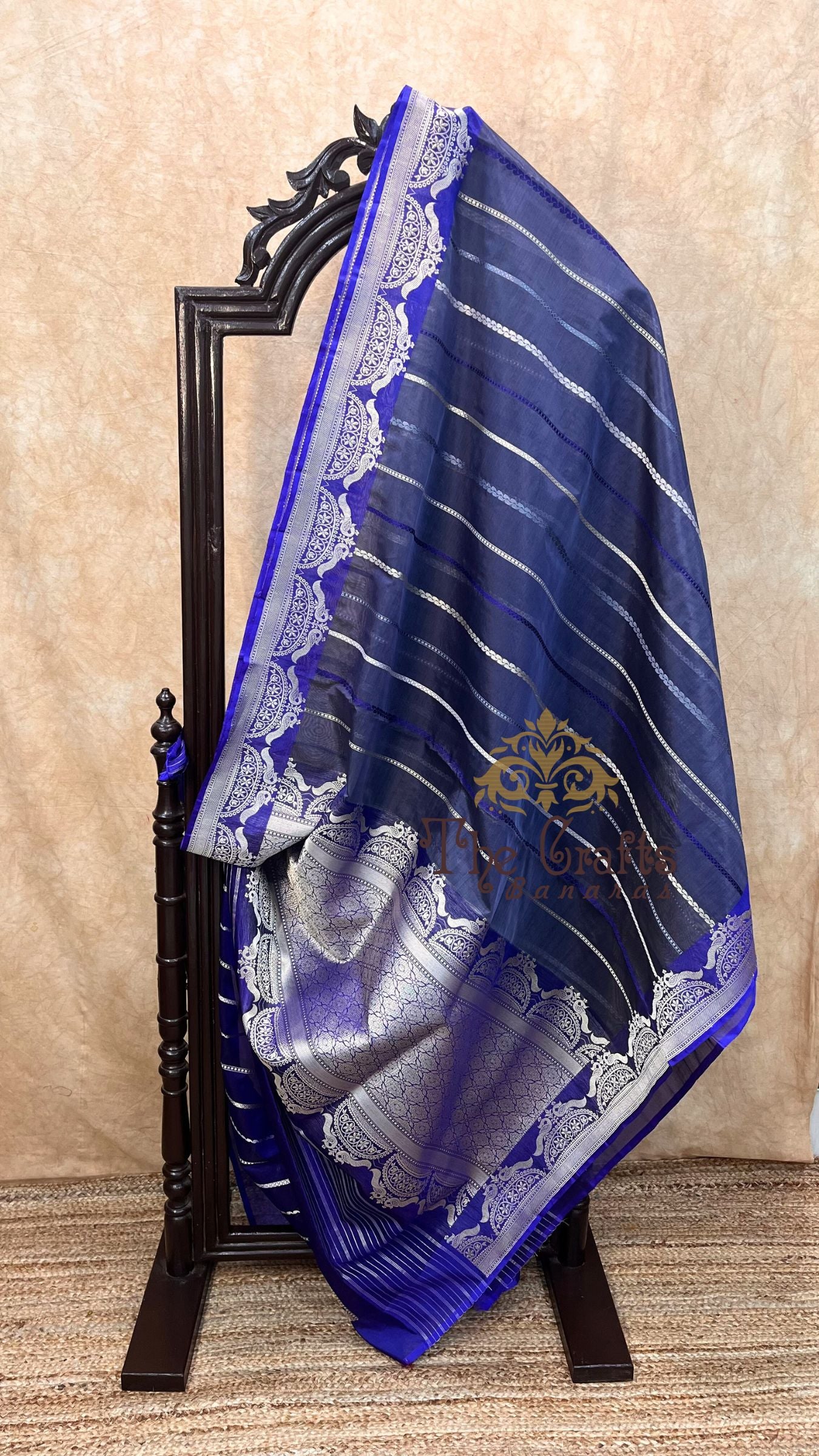 Pure Kora Silk Handloom Banarasi Saree - with kadhua stripes