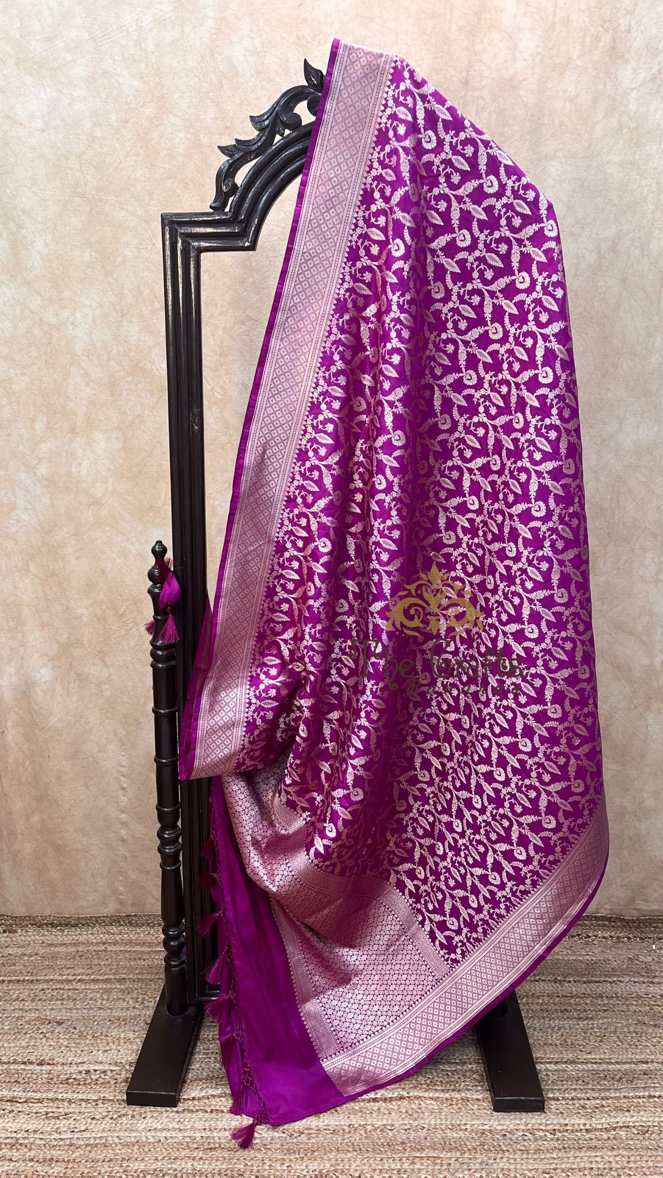 Pure Katan Silk Handloom Banarasi Saree - Jaal work