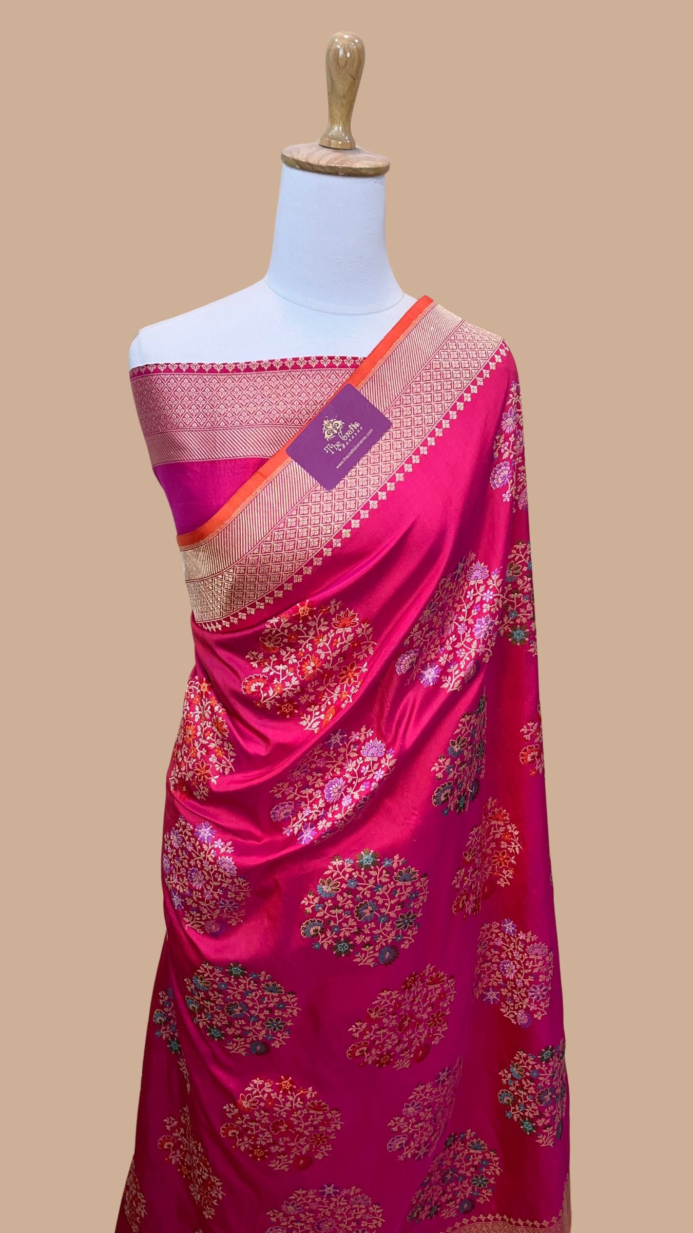 Pure Katan Silk Handloom Banarasi Saree - All Over Kadiyal Jaal Work