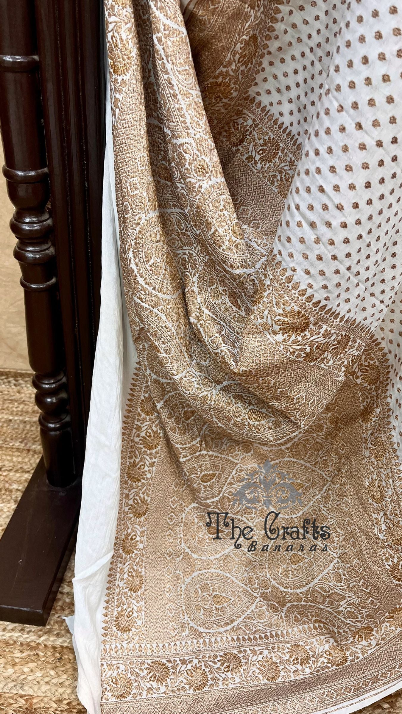 Pure Crepe Georgette Banarasi Saree - Antique Zari
