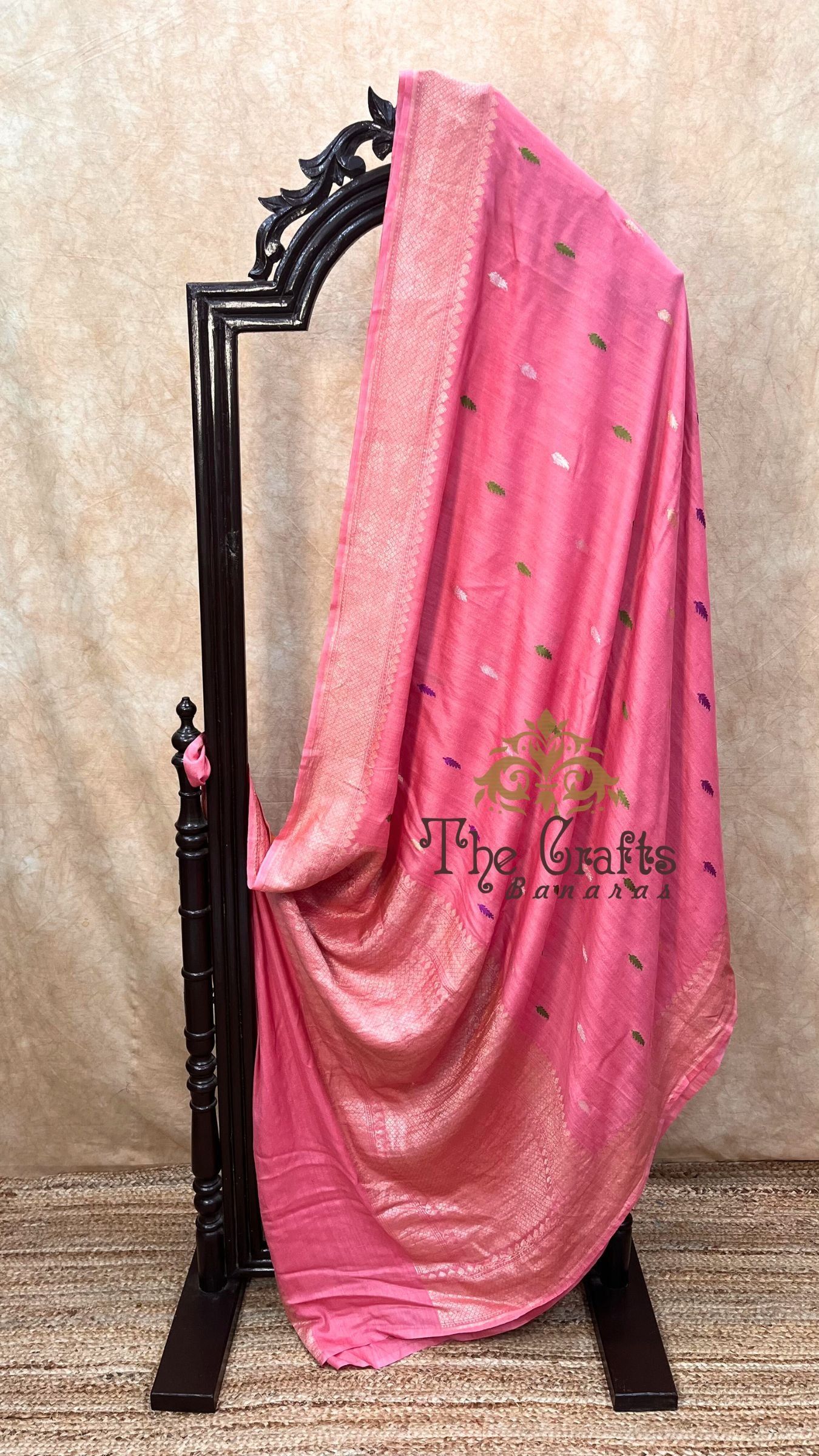 Pure Munga Silk Handloom Banarasi Saree - With Kadhua Motifs