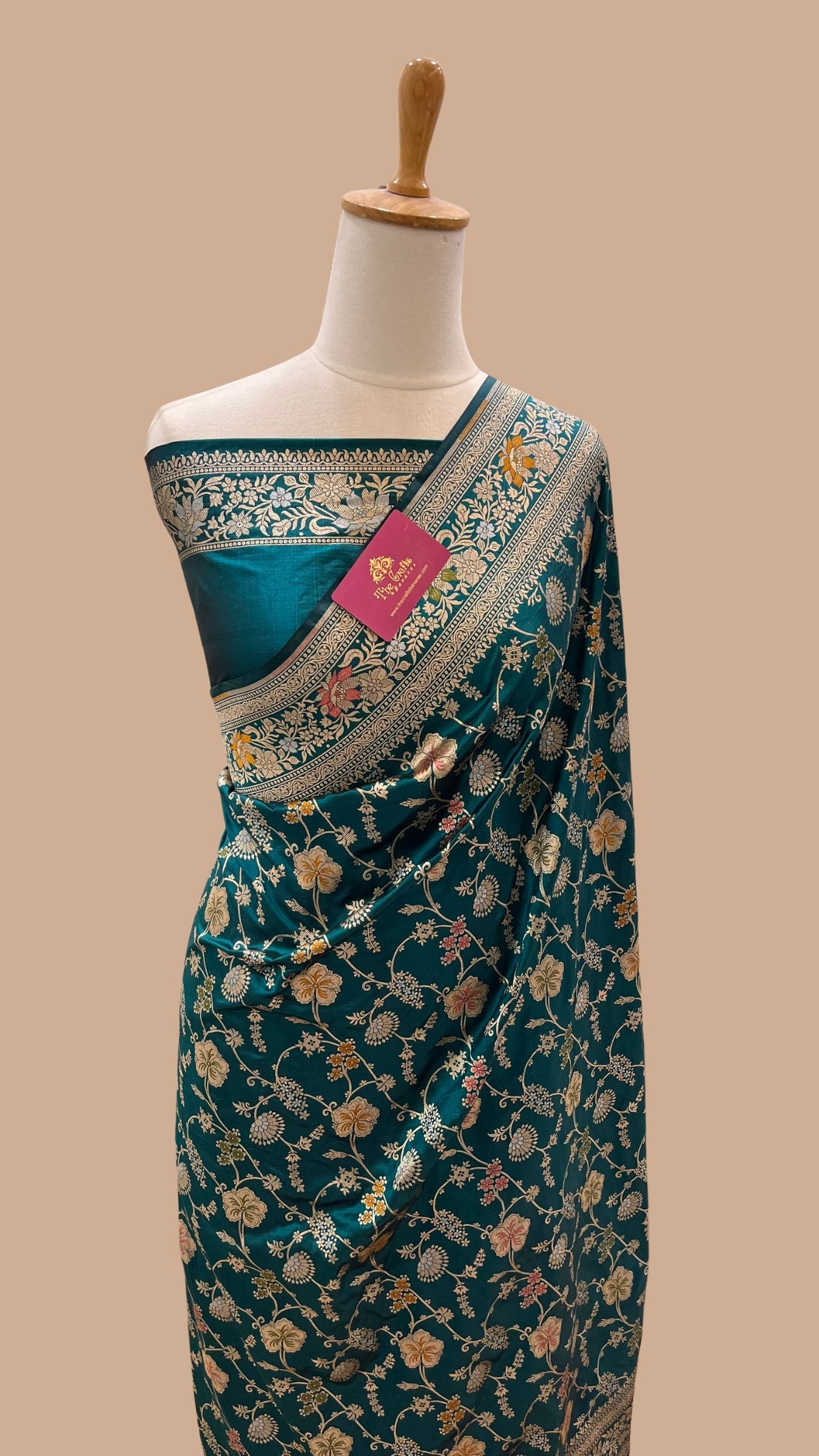 Pure Katan Silk Handloom Banarasi Saree - Jaal Work With Meenakari