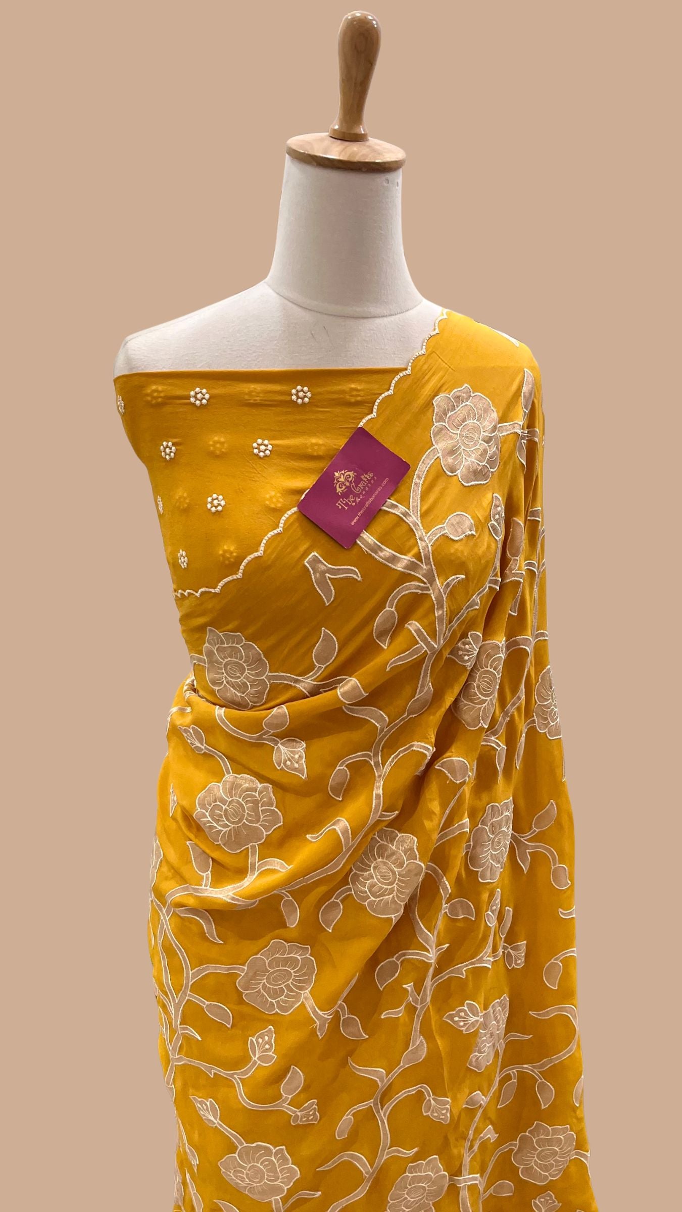 Pure Crepe Silk Banarasi Saree - Floral Appliqué Work