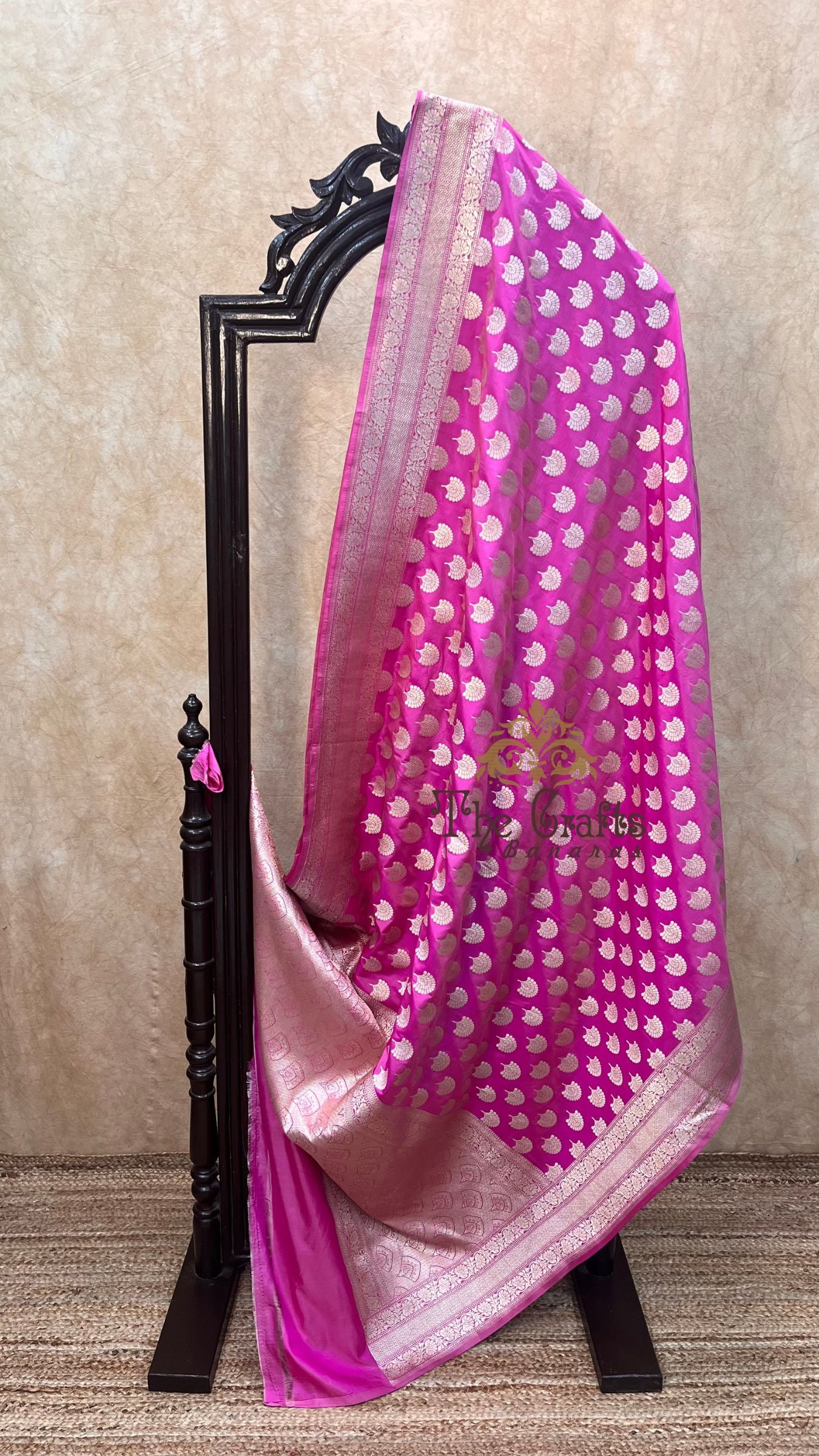 Pure Katan Silk Handloom Banarasi Saree - Jaal work