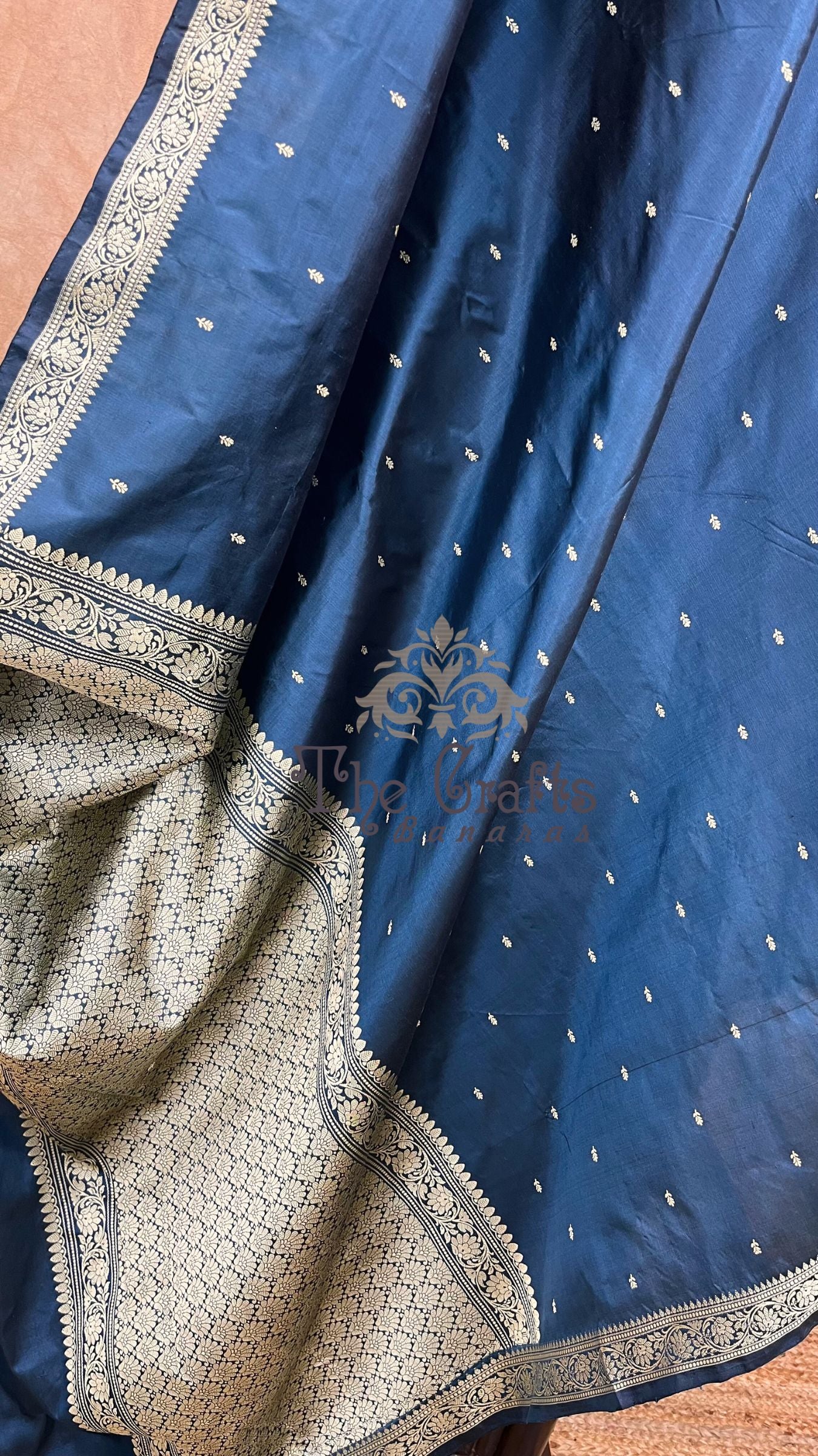 Pure Katan Silk Handloom Banarasi Saree - Chunri Buti