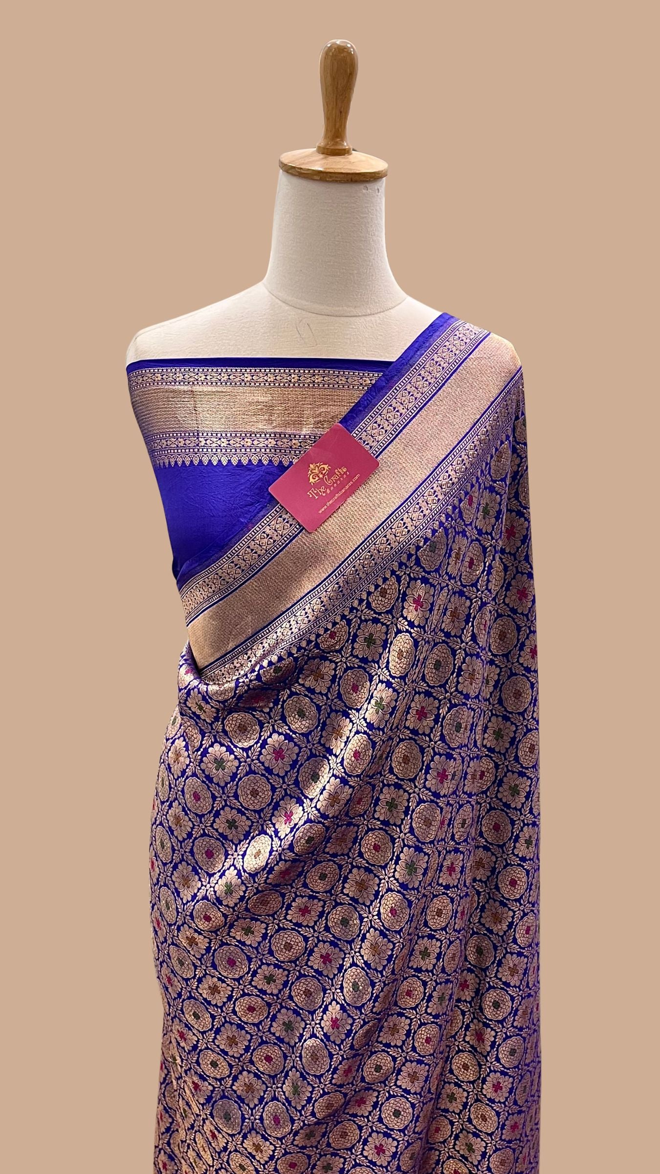 Pure Katan Silk Handloom Banarasi Saree - Tanchui Brocade Meena