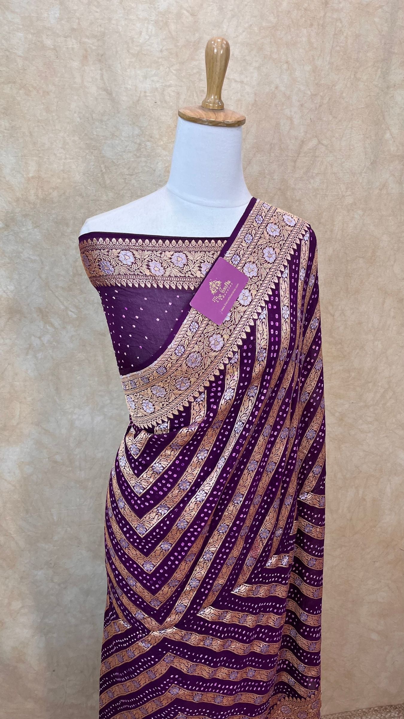 Pure Georgette Banarasi Handloom Bandhej Saree