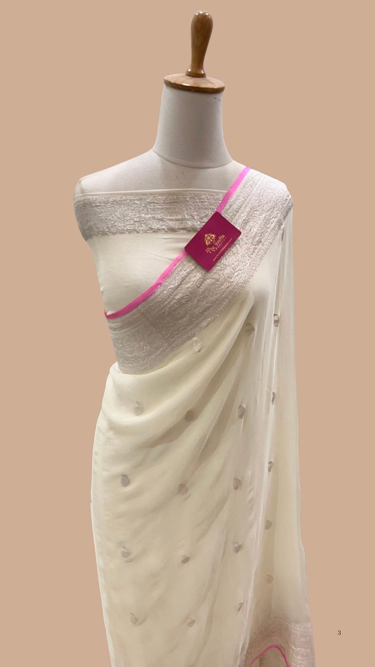 Pure Georgette Handloom Banarasi Saree - Silver Zari