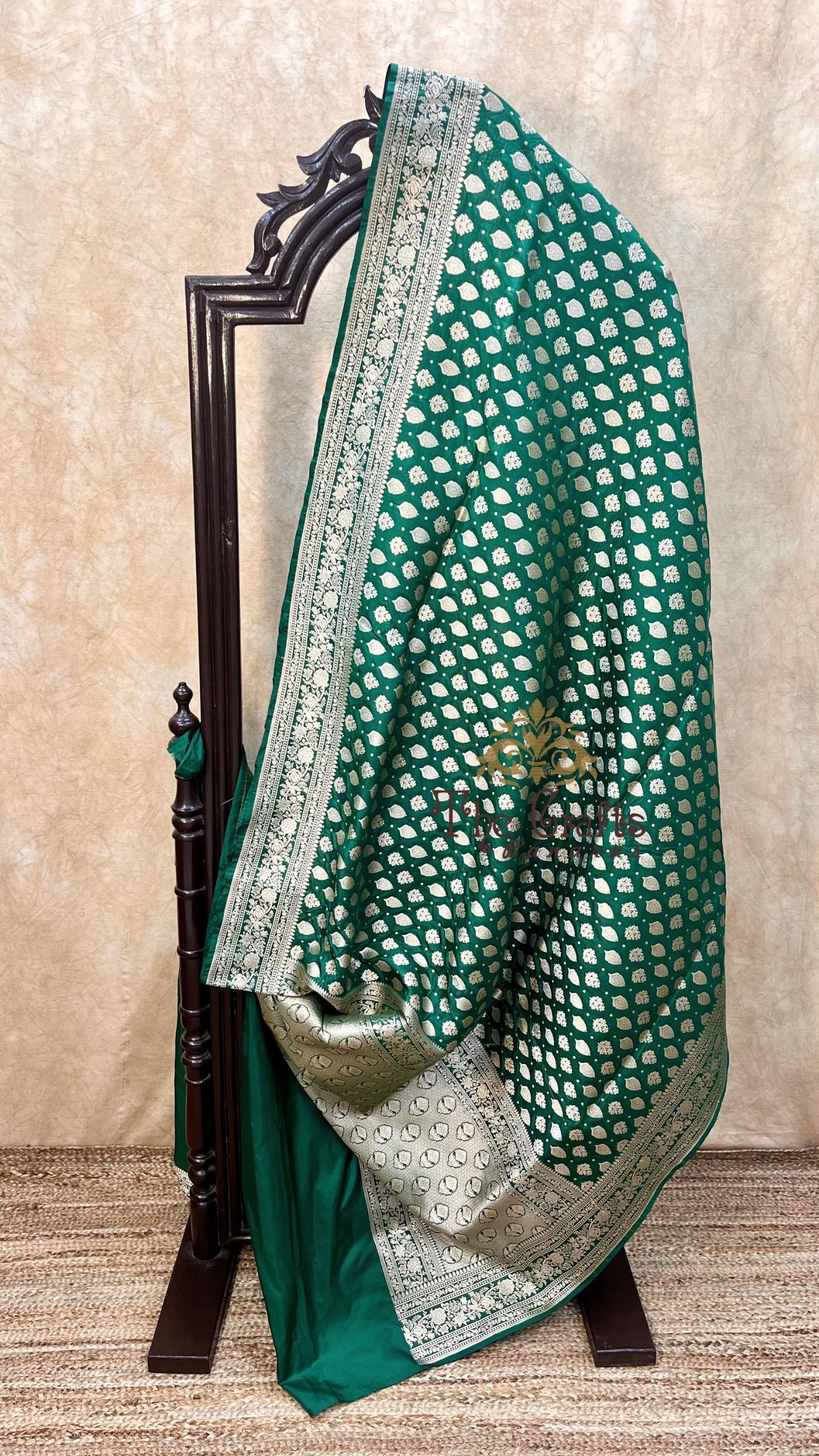 Pure Katan Silk Handloom Banarasi Saree - Jaal work