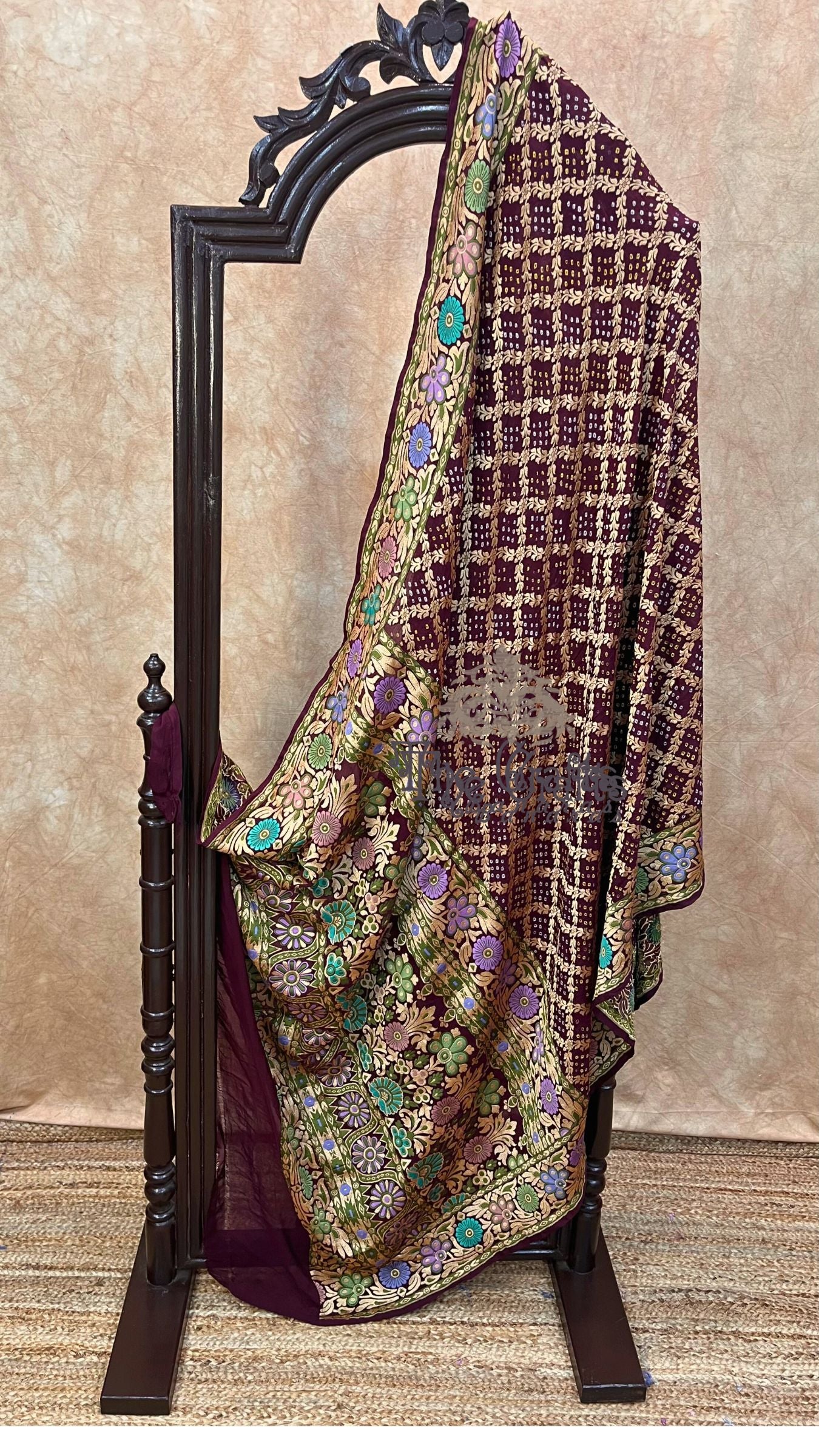 Pure Georgette Banarasi Handloom Bandhej Saree-With Meenakari Work