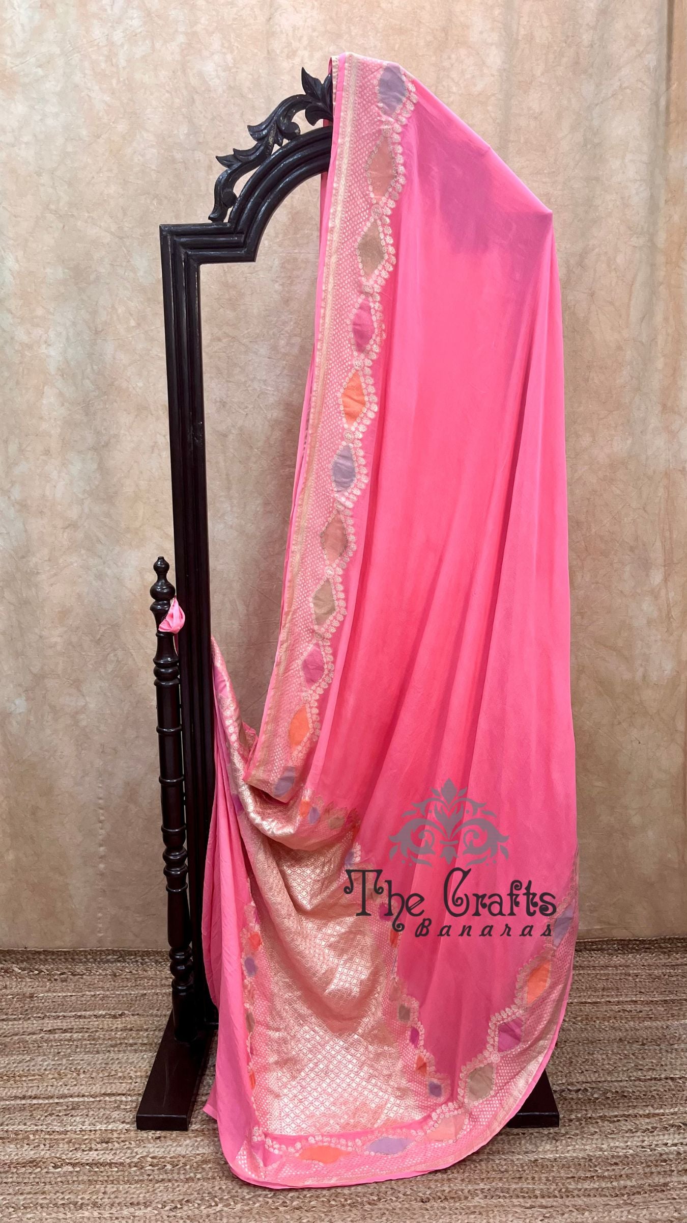 Khaddi Georgette Handloom Banarasi Saree - Water Zari