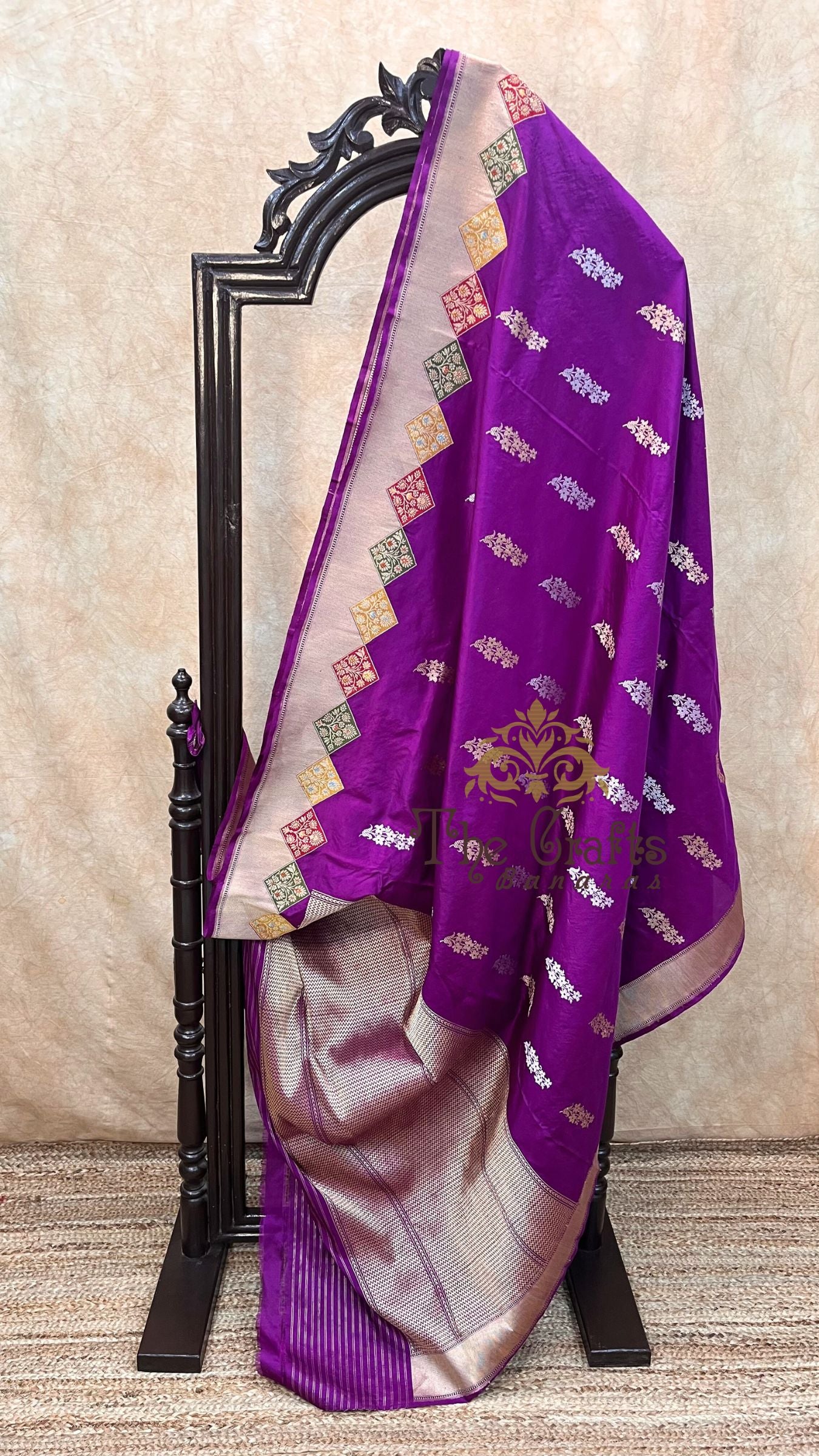 Pure Katan Silk Handloom Banarasi Saree - With kadhua Sona Roopa  Motifs