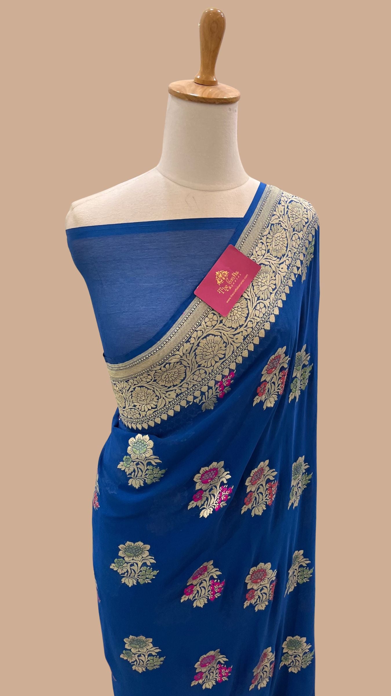Khaddi Georgette Handloom Banarasi Saree - Jaal with Meenakari