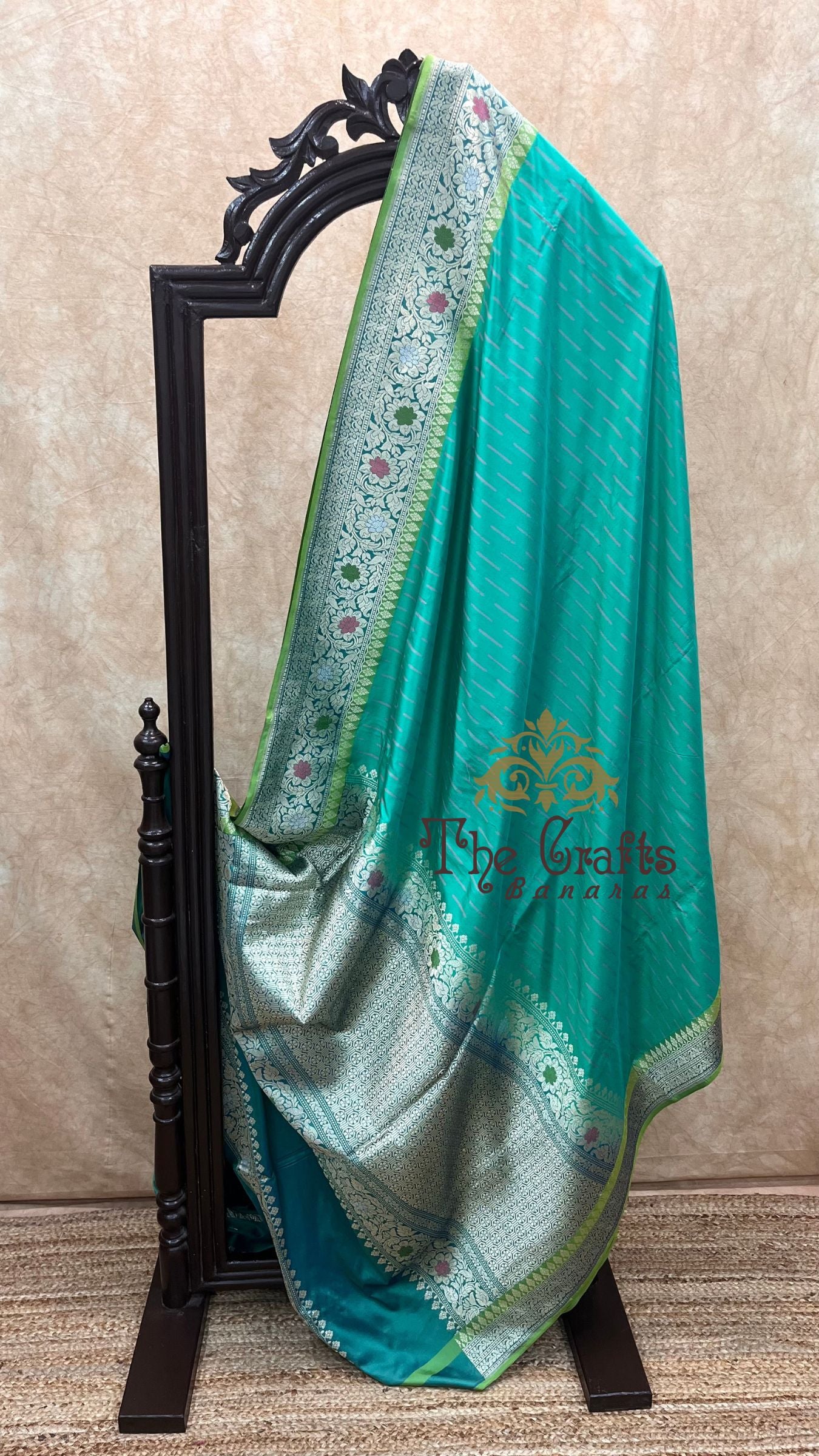 Pure Katan Silk Handloom Banarasi Saree - Tanchui Brocade Meena