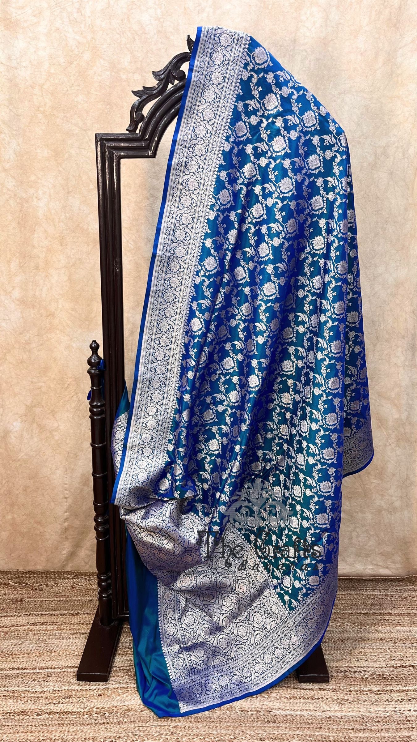 Pure Katan Silk Handloom Banarasi Saree - Jaal work
