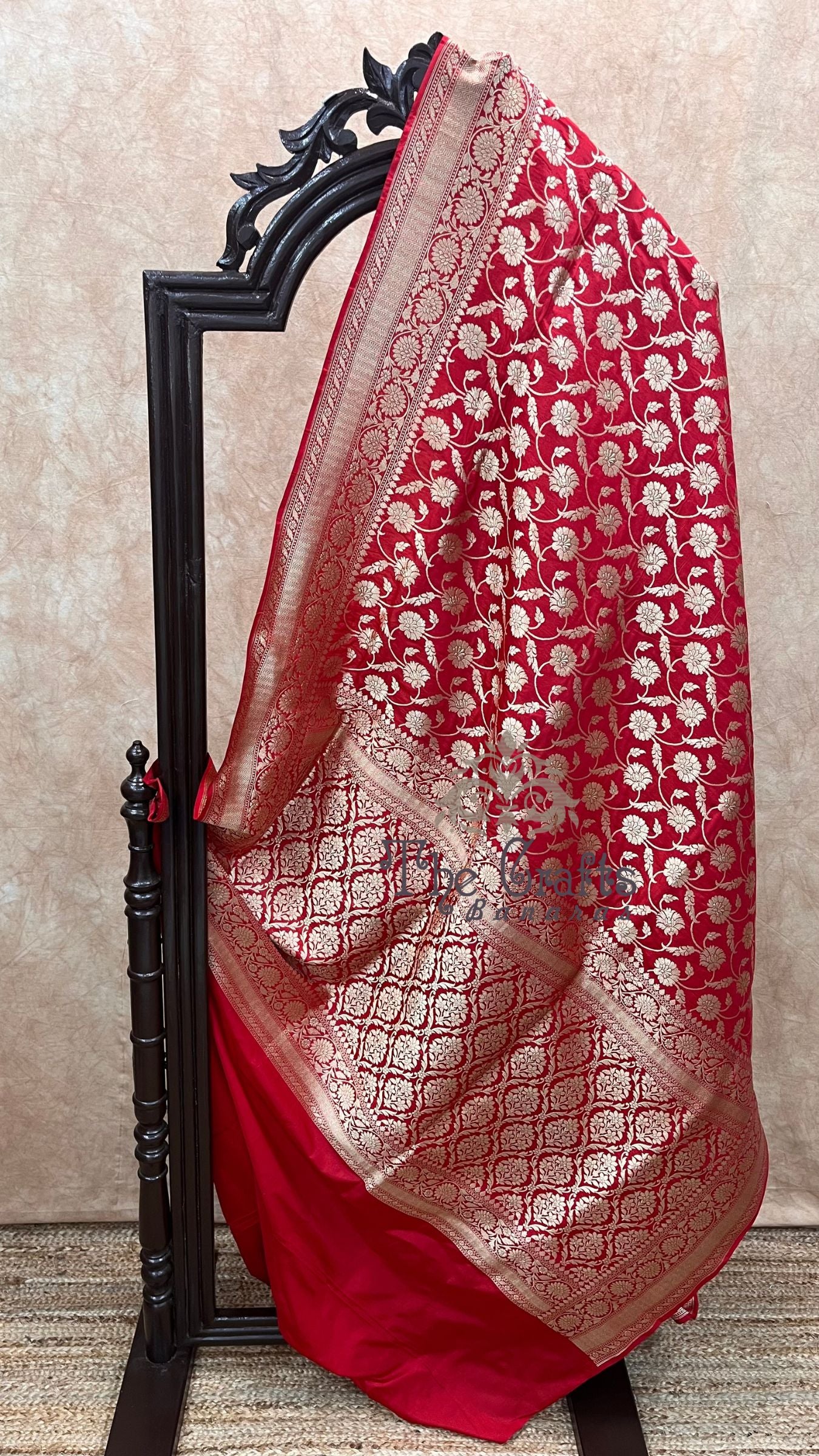 Pure Katan Silk Handloom Banarasi Saree - Jaal work