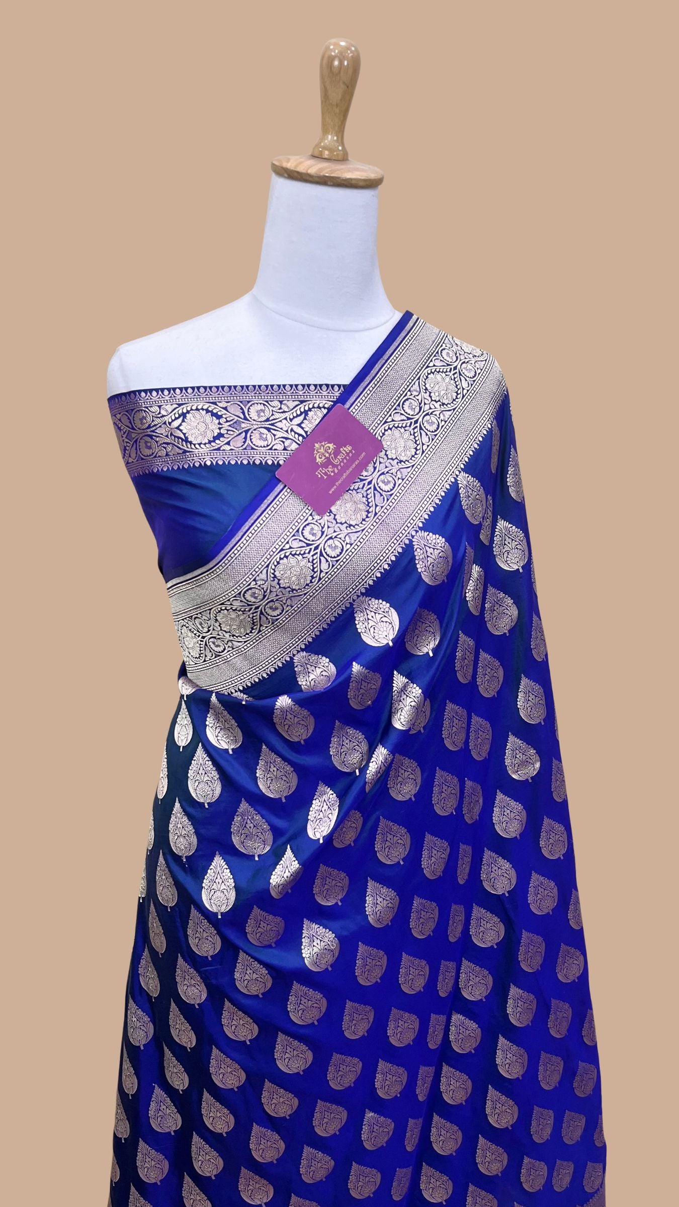 Pure Katan Silk Handloom Banarasi Saree - Jaal work