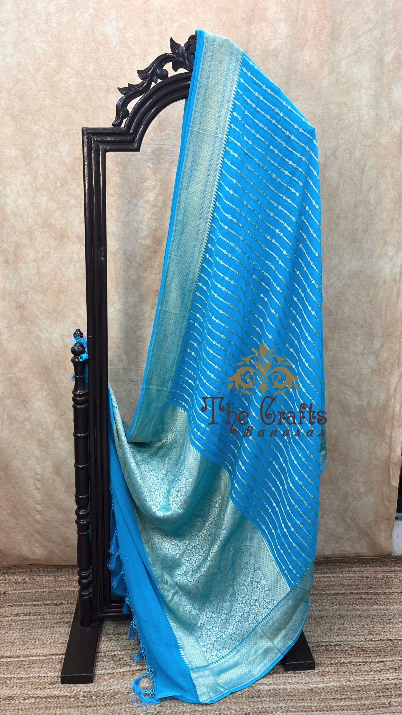 Khaddi Georgette Banarasi Saree - Water Zari