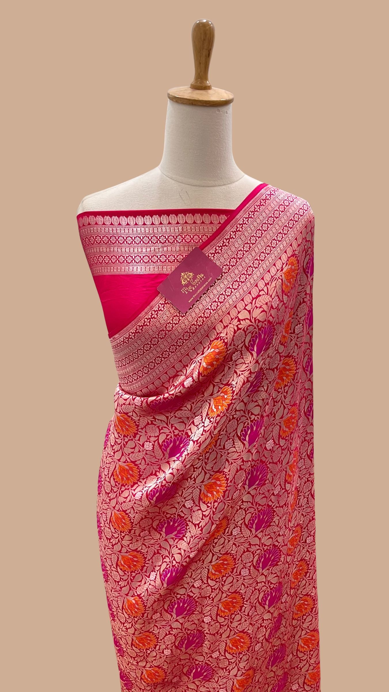 Pure Katan Silk Handloom Banarasi Saree - Tanchui Brocade Meena