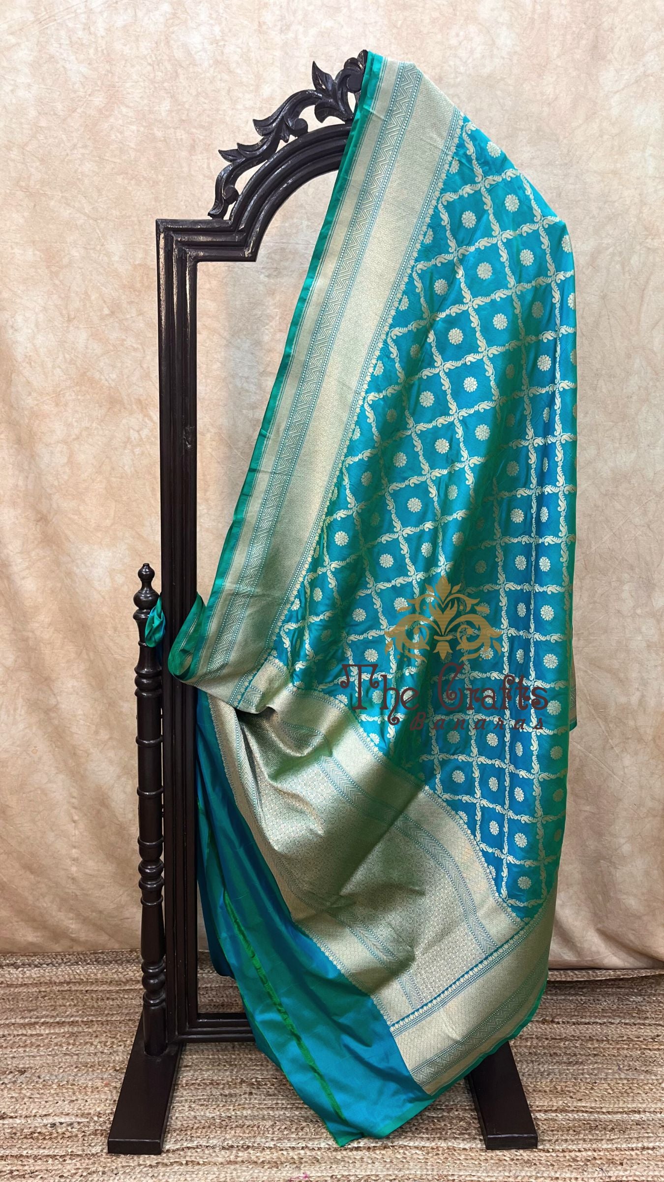 Pure Katan Silk Handloom Banarasi Saree - Jaal work