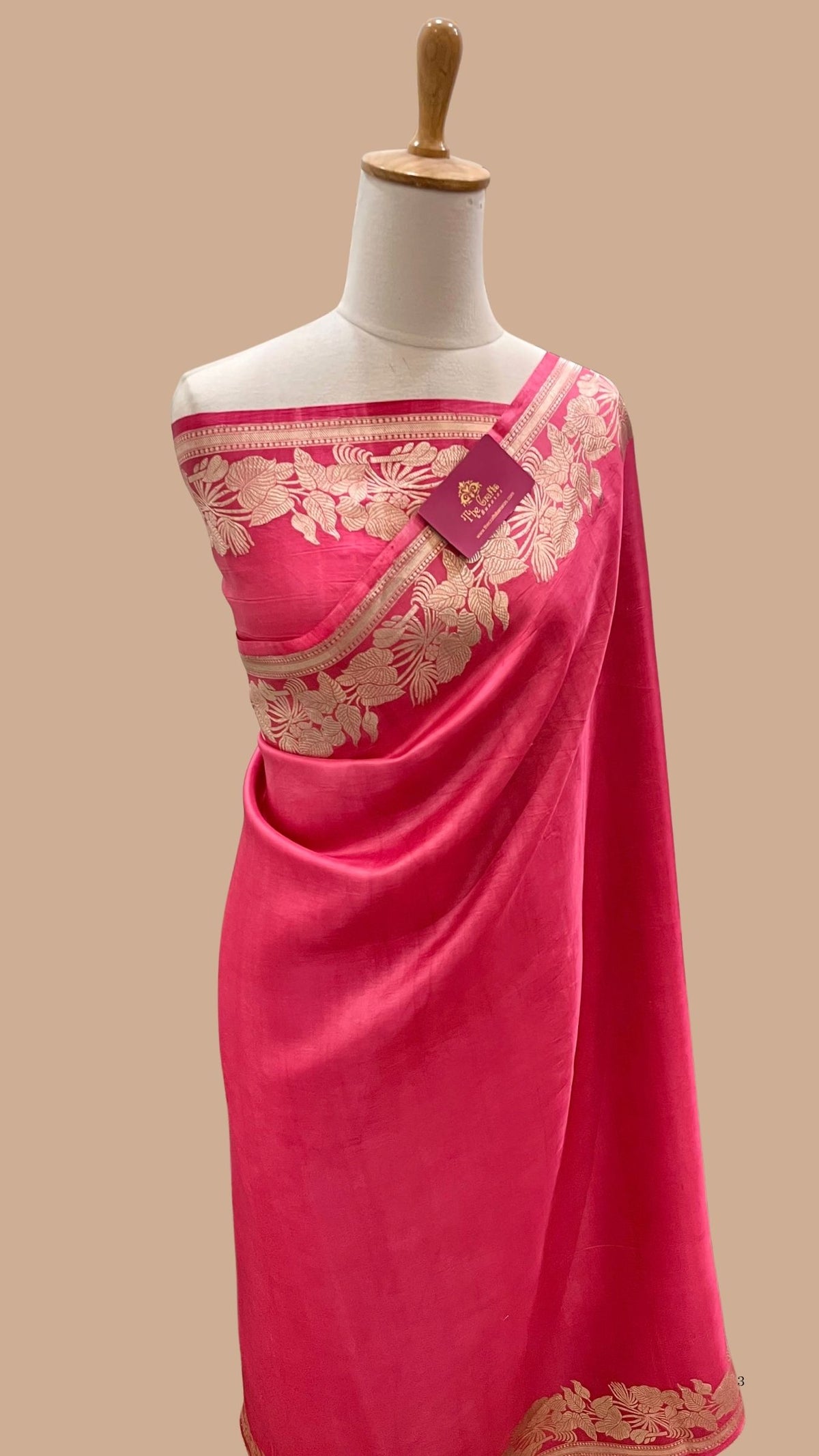 Pure Mashru Silk Handloom Banarasi Saree - with kadhua work