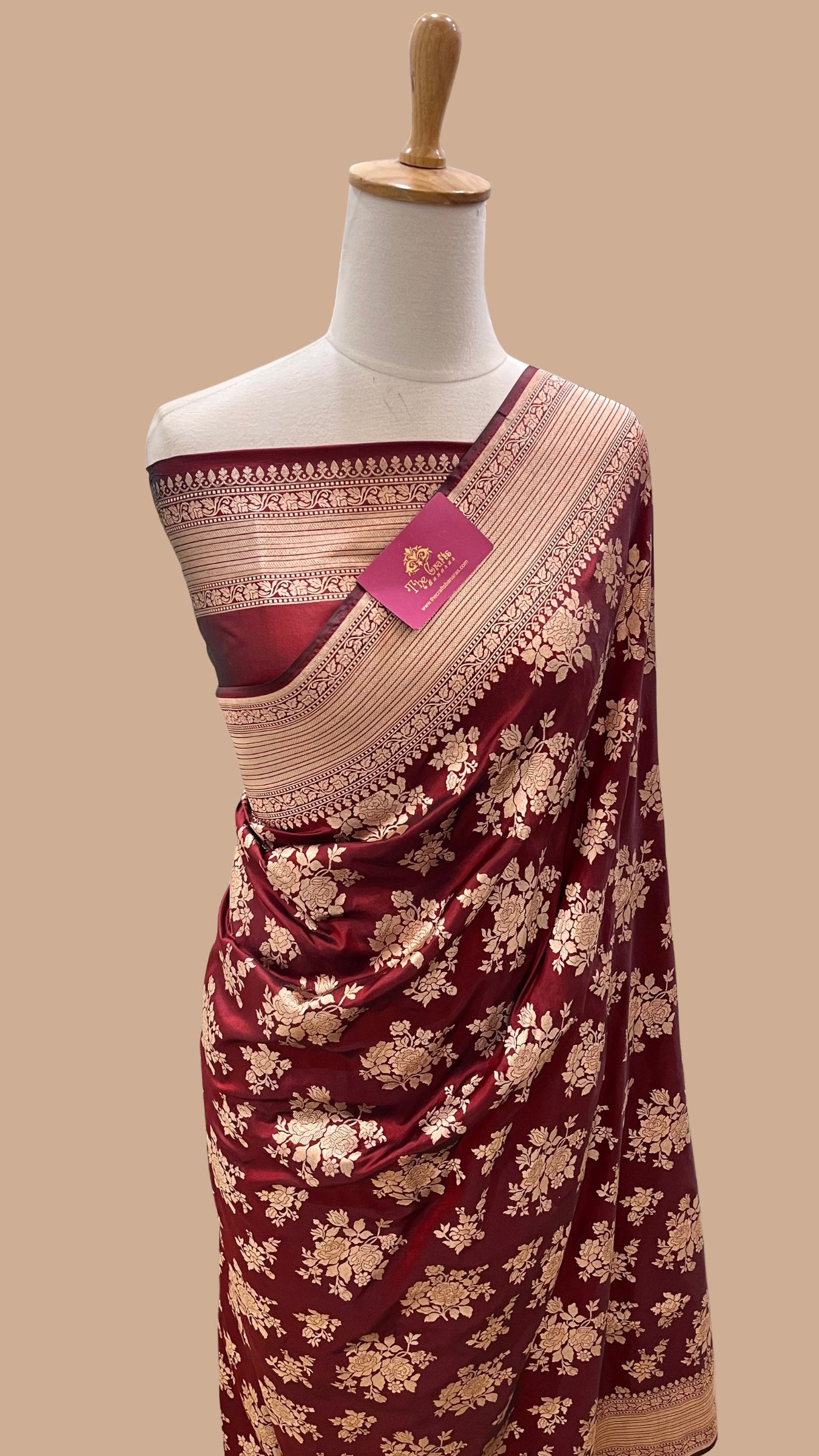 Pure Katan Silk Handloom Banarasi Saree - Jaal work