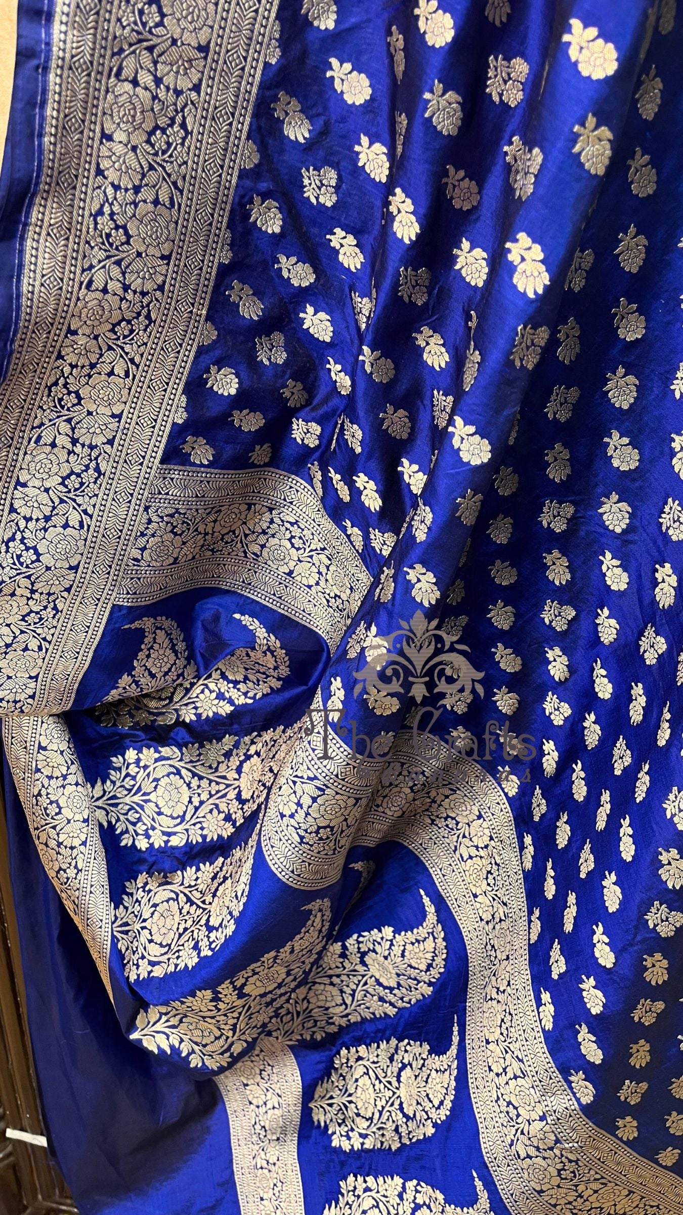 Pure Katan Silk Handloom Banarasi Saree - Jaal work