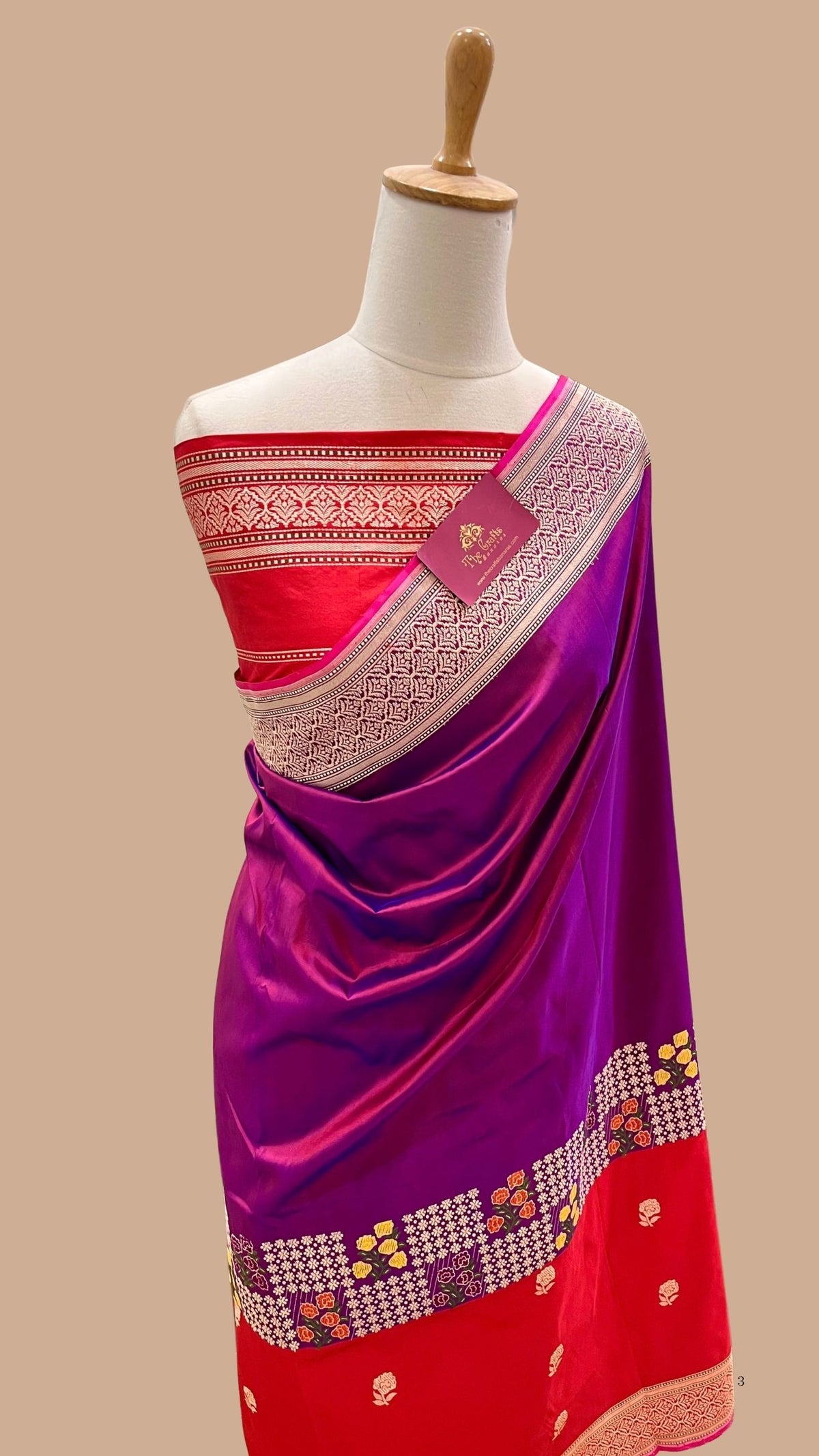 Pure Katan Silk Handloom Banarasi Saree - with Kadhua Meenakari Work