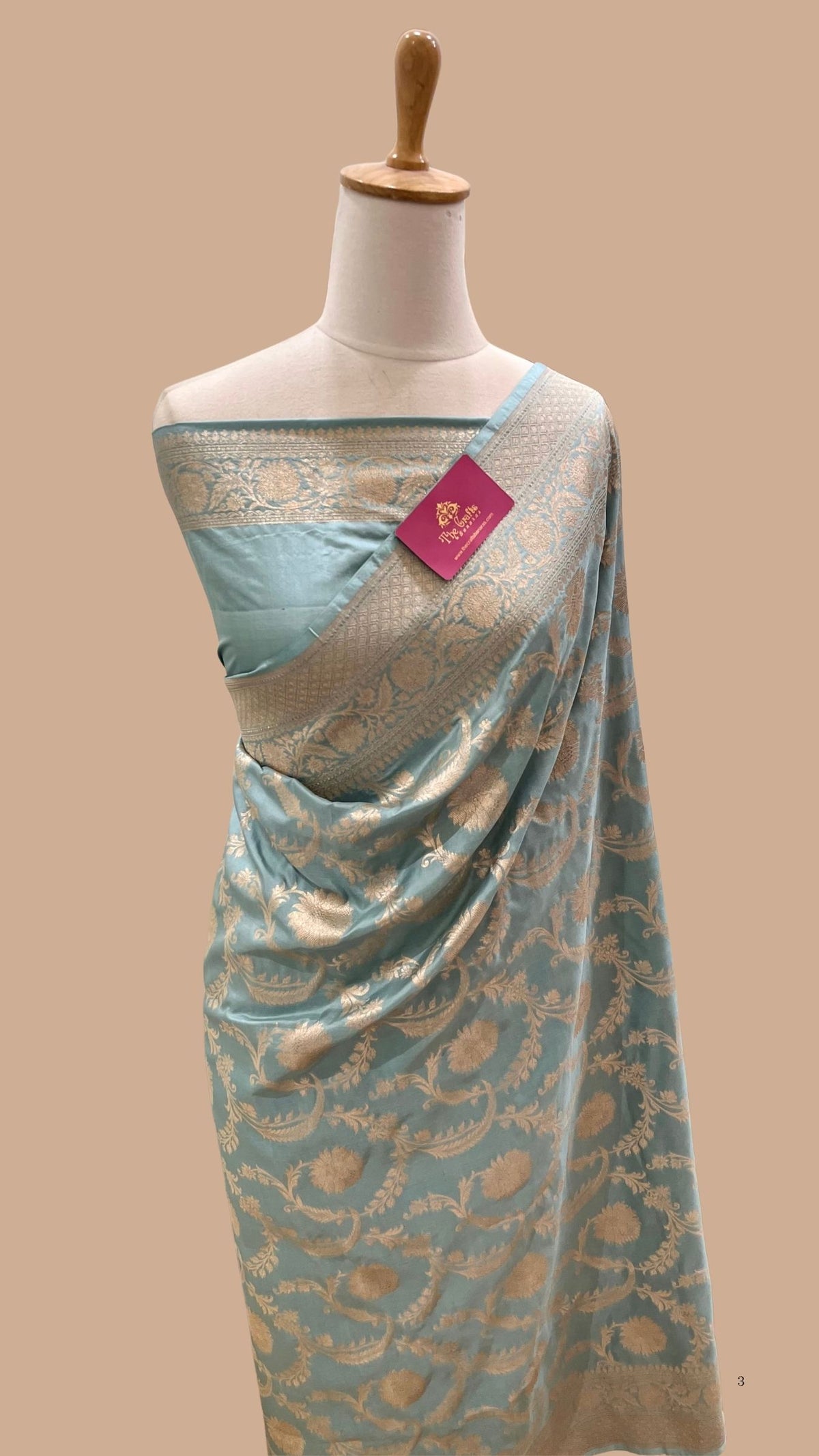 Pure Katan Silk Handloom Banarasi Saree - Jaal work