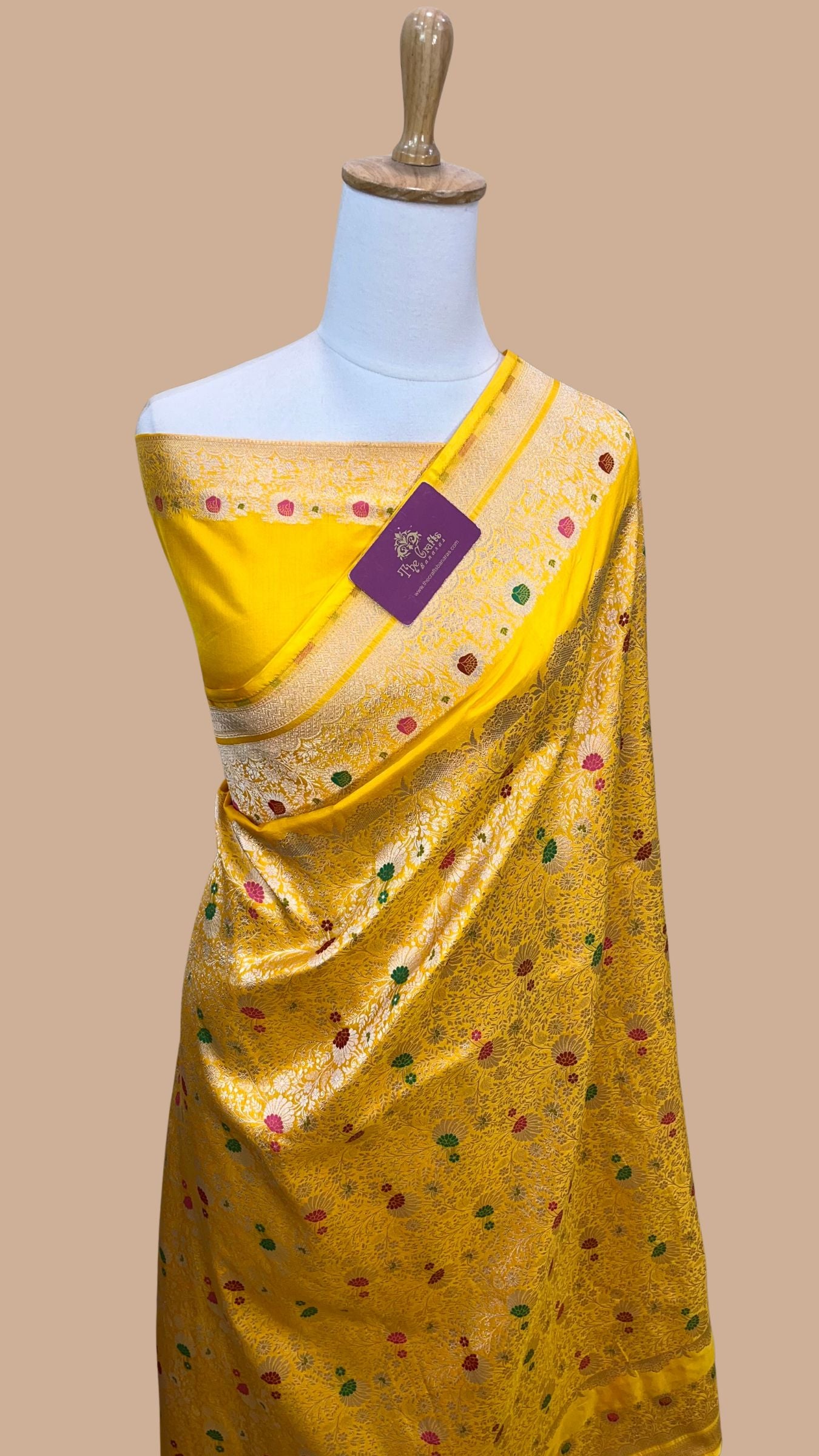 Pure Katan Silk Handloom Banarasi Saree - Tanchui Brocade Meena