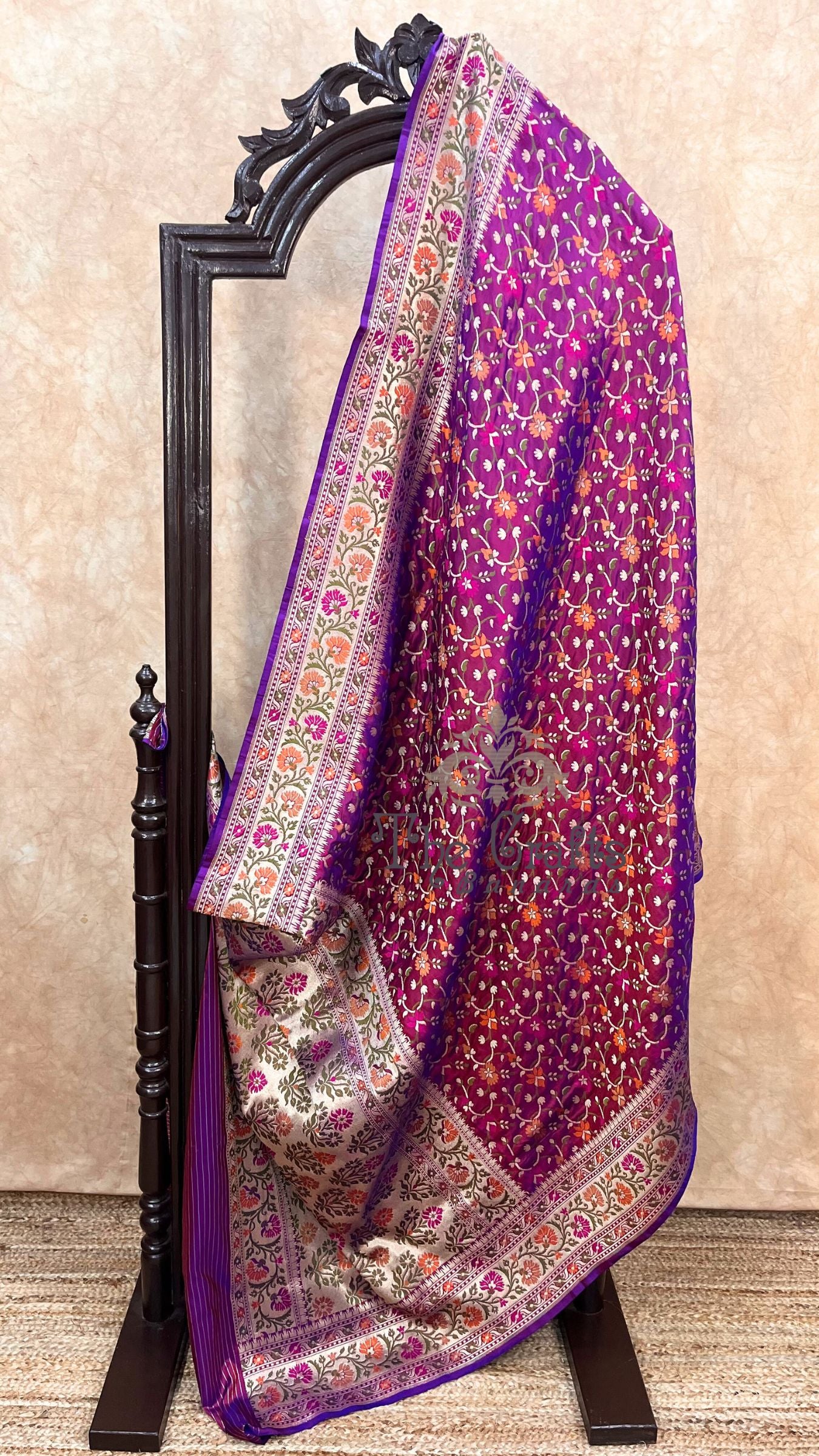 Pure Katan Silk Handloom Banarasi Saree - Jall Work With Meenakari Tilfi