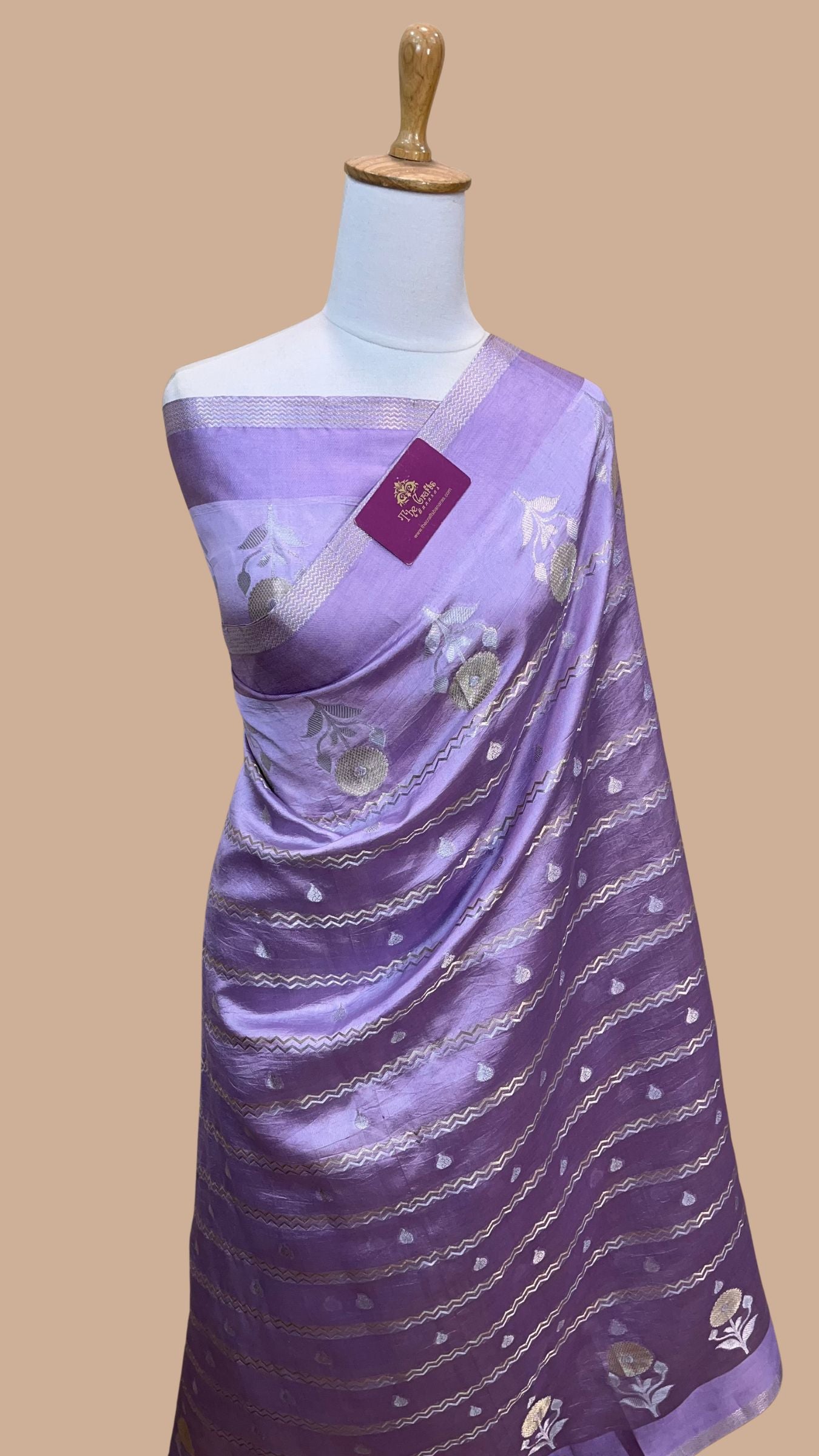 Pure Raw Mango Silk Handloom Banarasi Saree