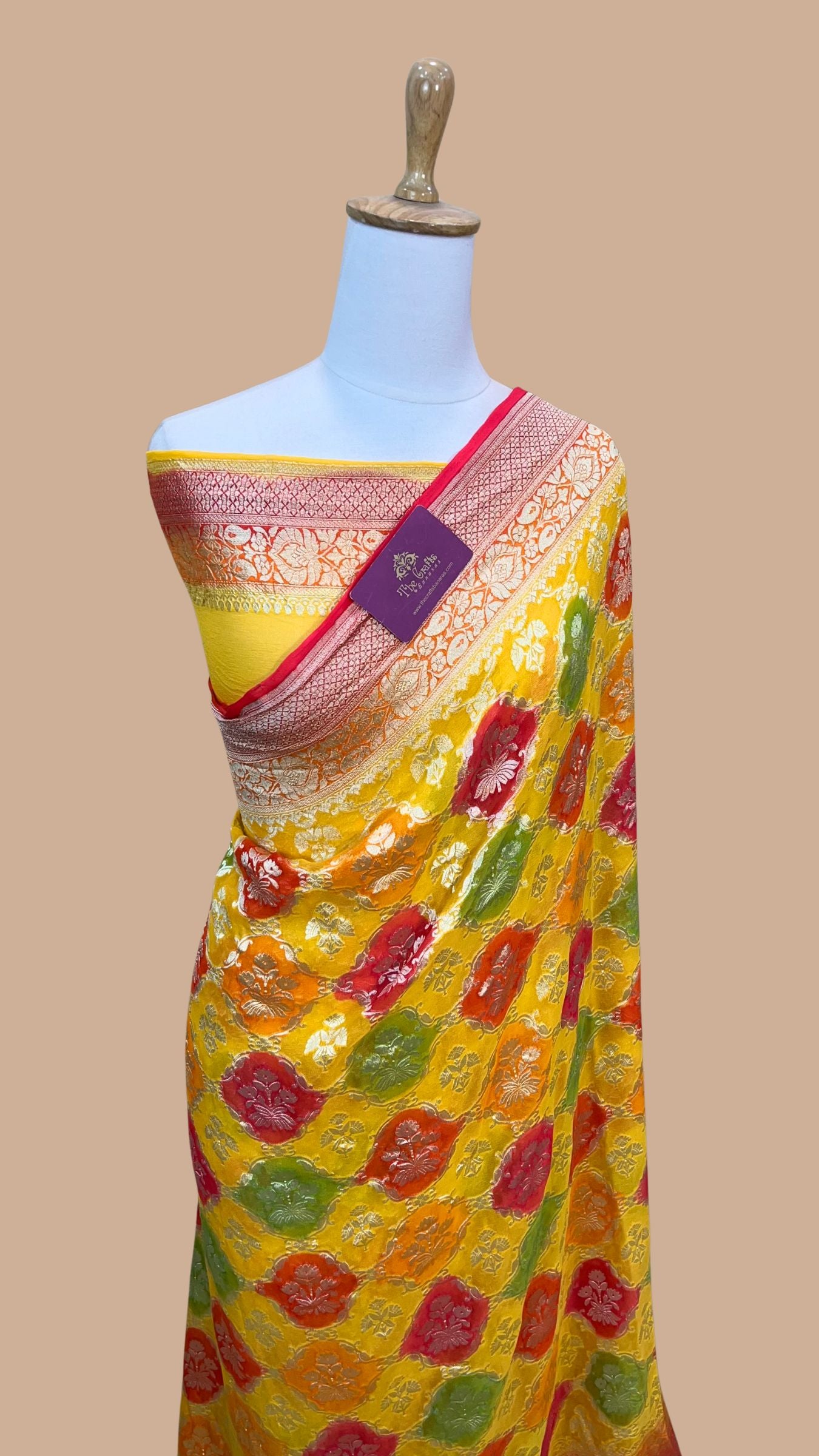 Khaddi Georgette Handloom Banarasi Saree - Water Zari