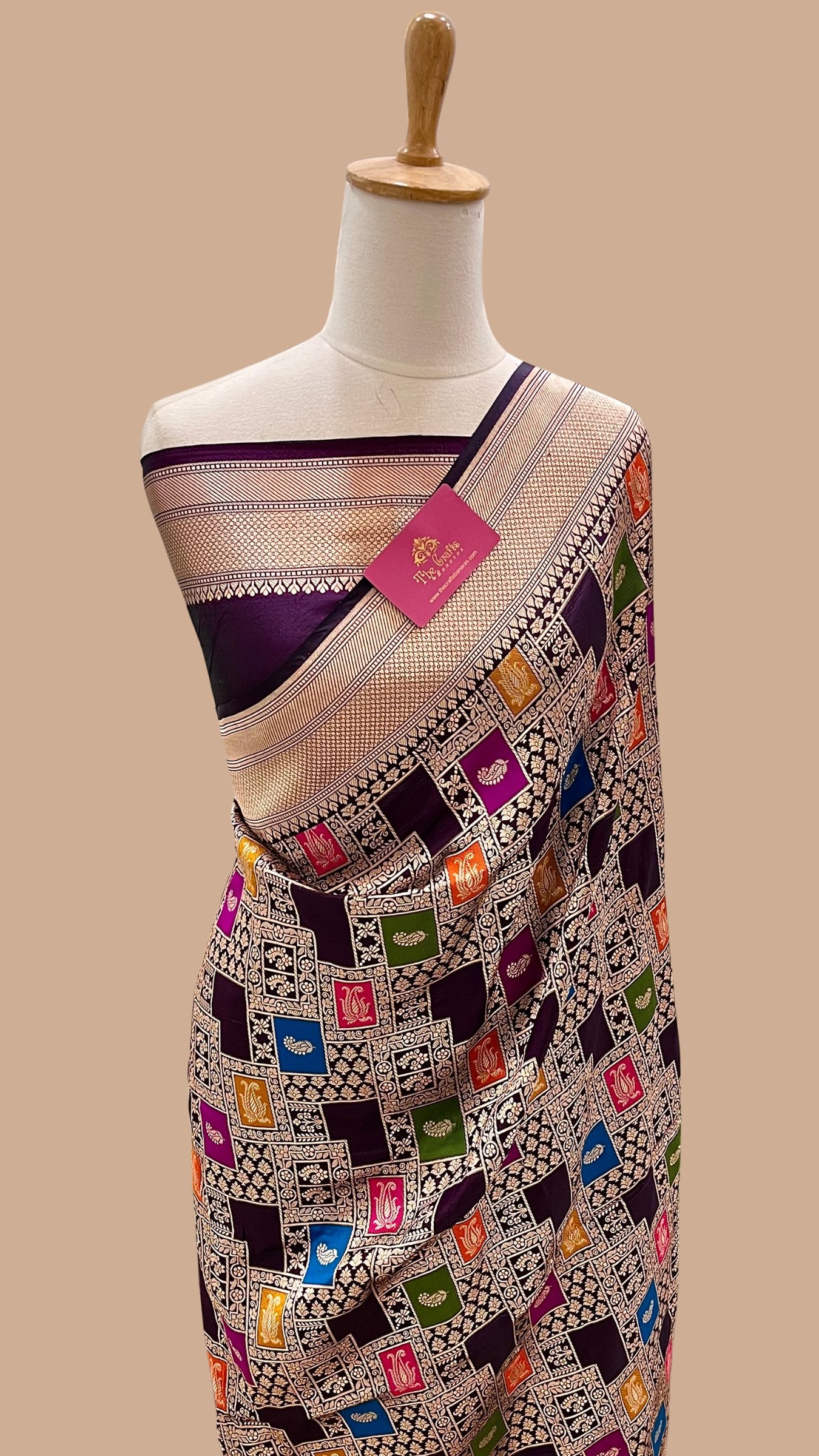 Rangkat Pure Katan Silk Handloom Banarasi Saree - Meenakari Jaal work