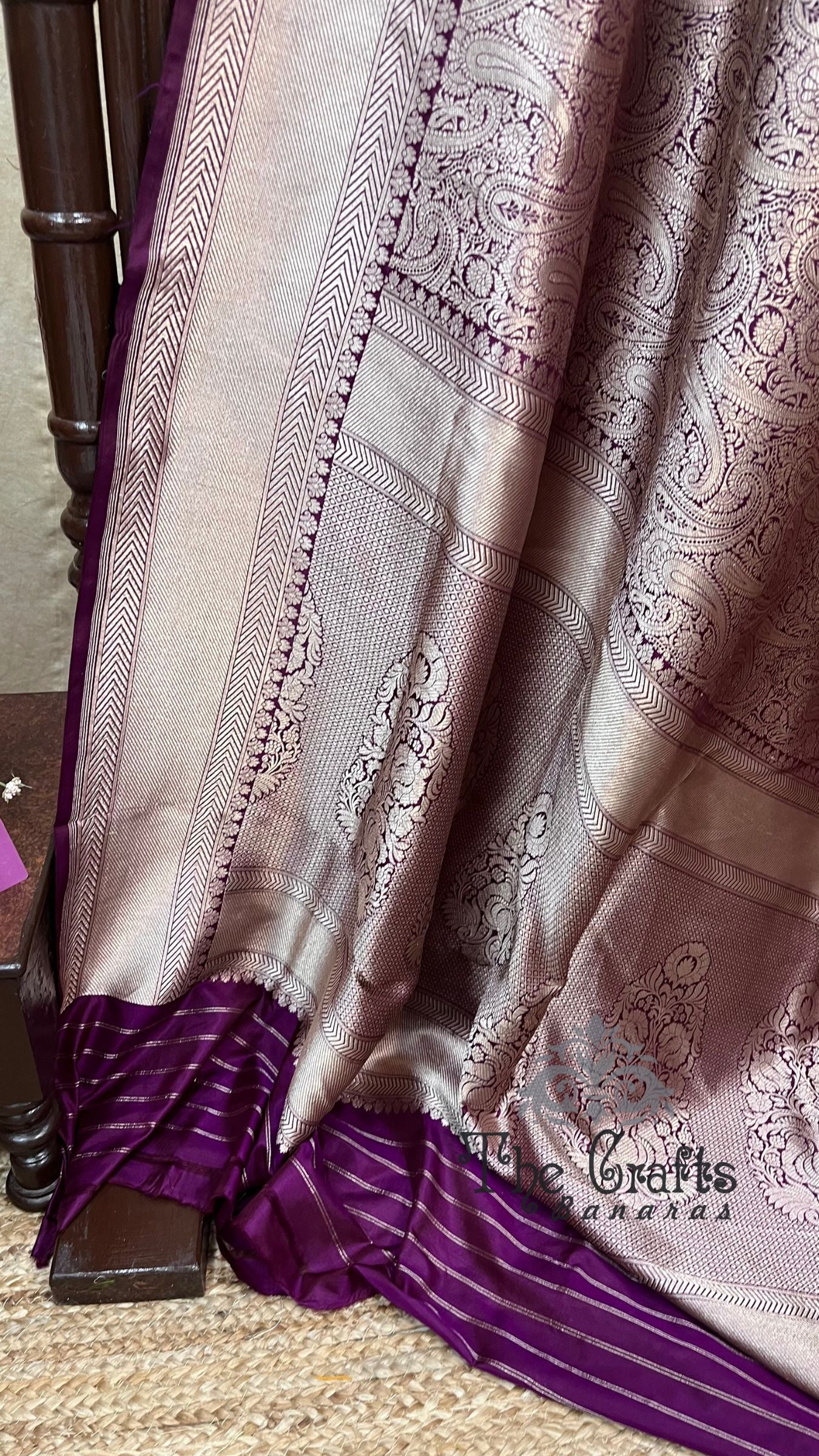Pure Katan Silk Handloom Banarasi Saree - Tanchui Brocade