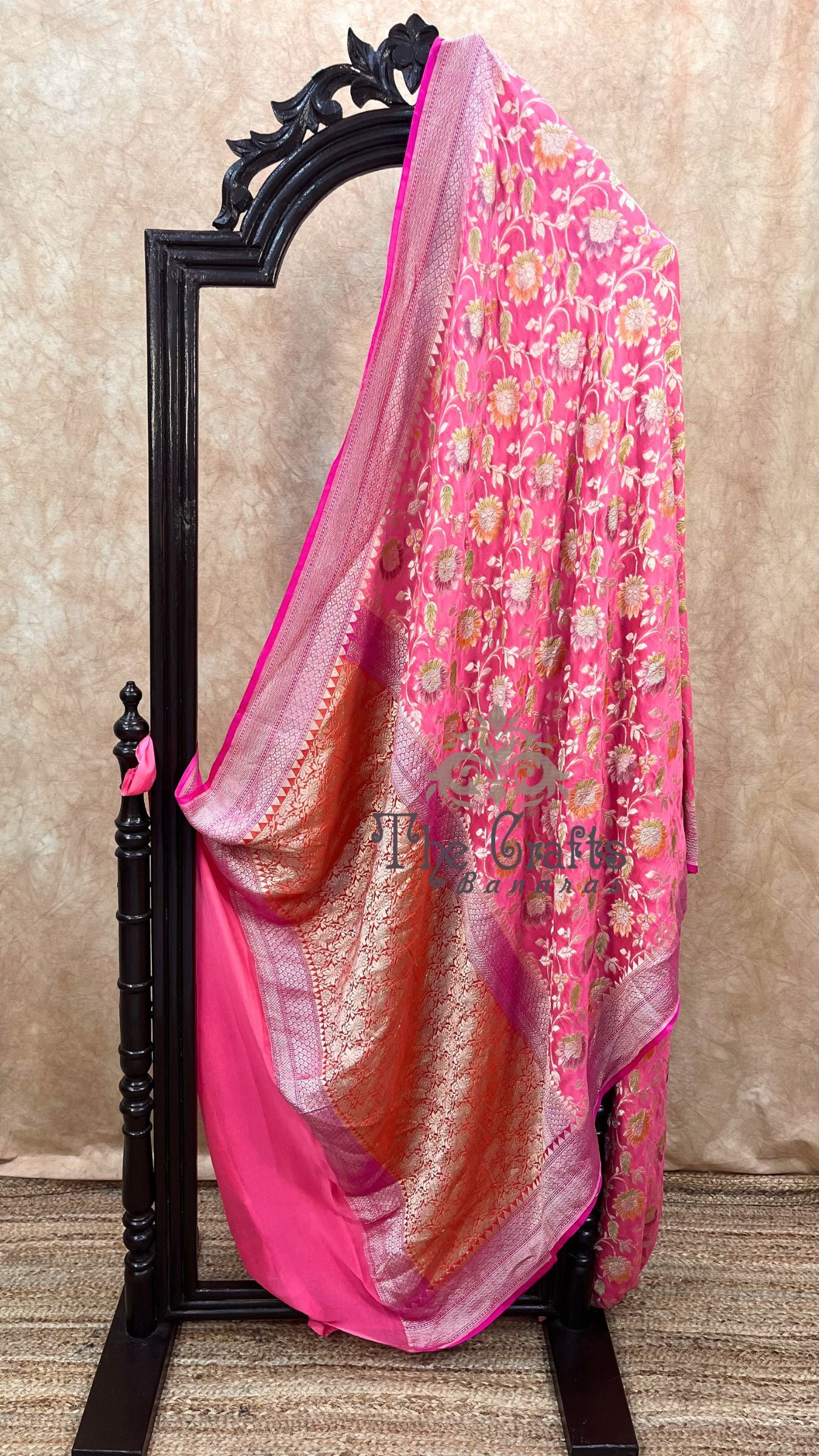 Khaddi Georgette Handloom Banarasi Saree - Water Zari