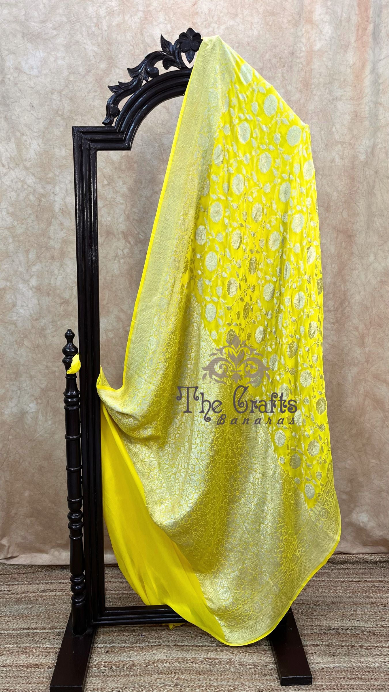 Khaddi Georgette Banarasi Saree - Water Zari