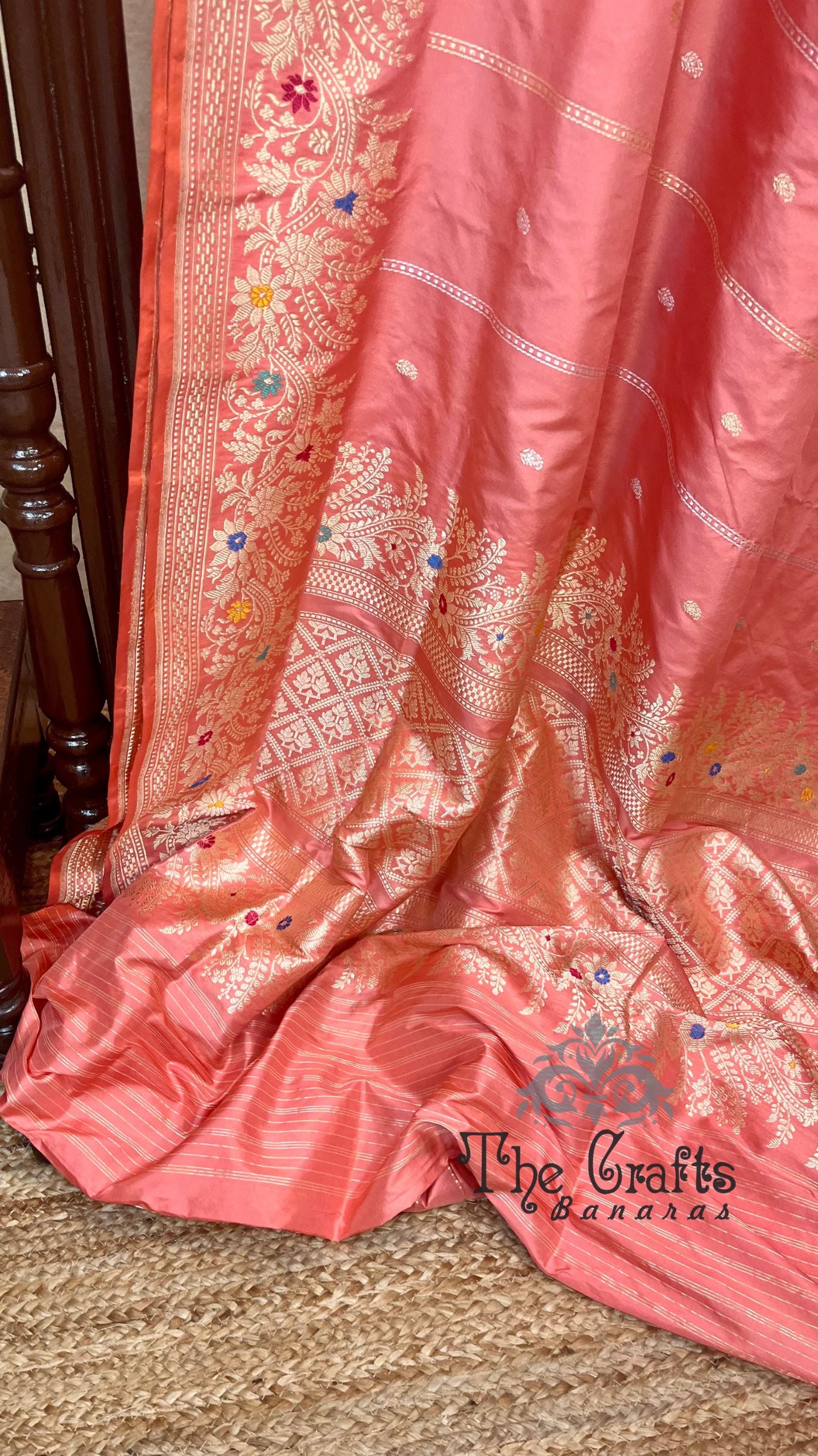 Pure Katan Silk Handloom Banarasi Saree - With Kadhua Meenakari work