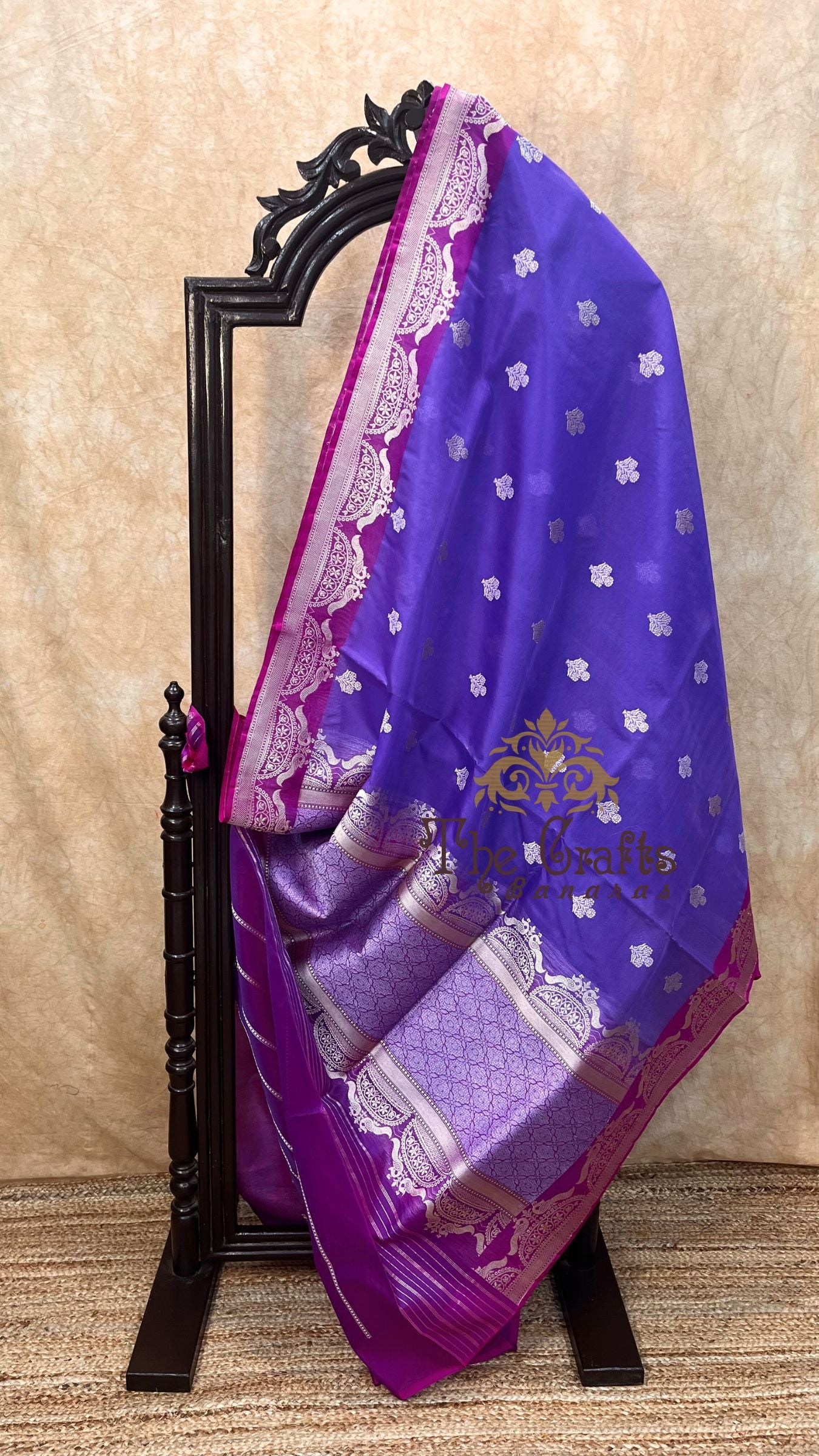 Pure Kora Silk Handloom Banarasi Saree - with sona rupa kadhua motifs