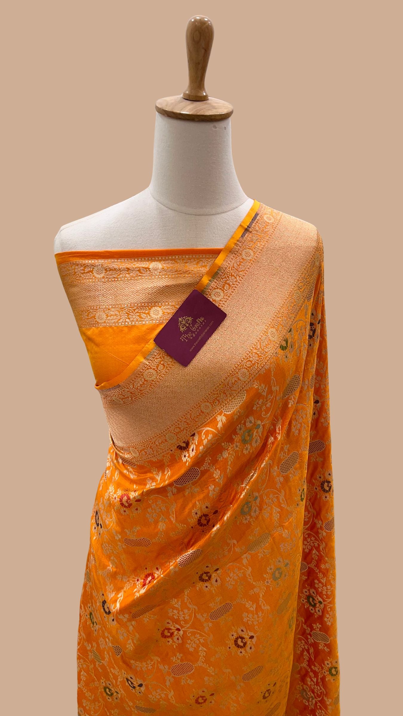 Pure Katan Silk Handloom Banarasi Saree - Jaal With Meenakari