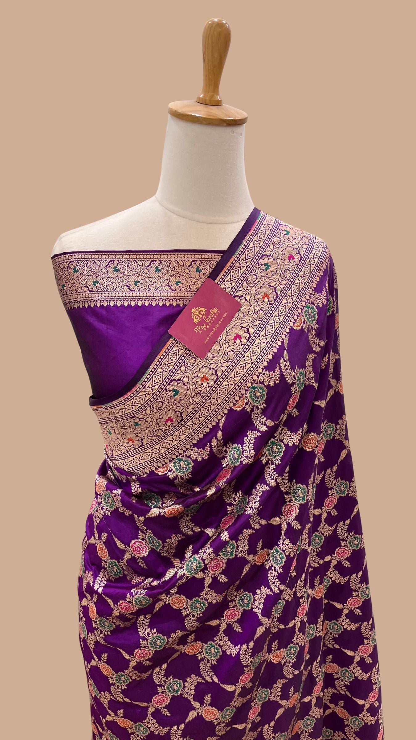 Pure Katan Silk Handloom Banarasi Saree -  Jaal with meenakari