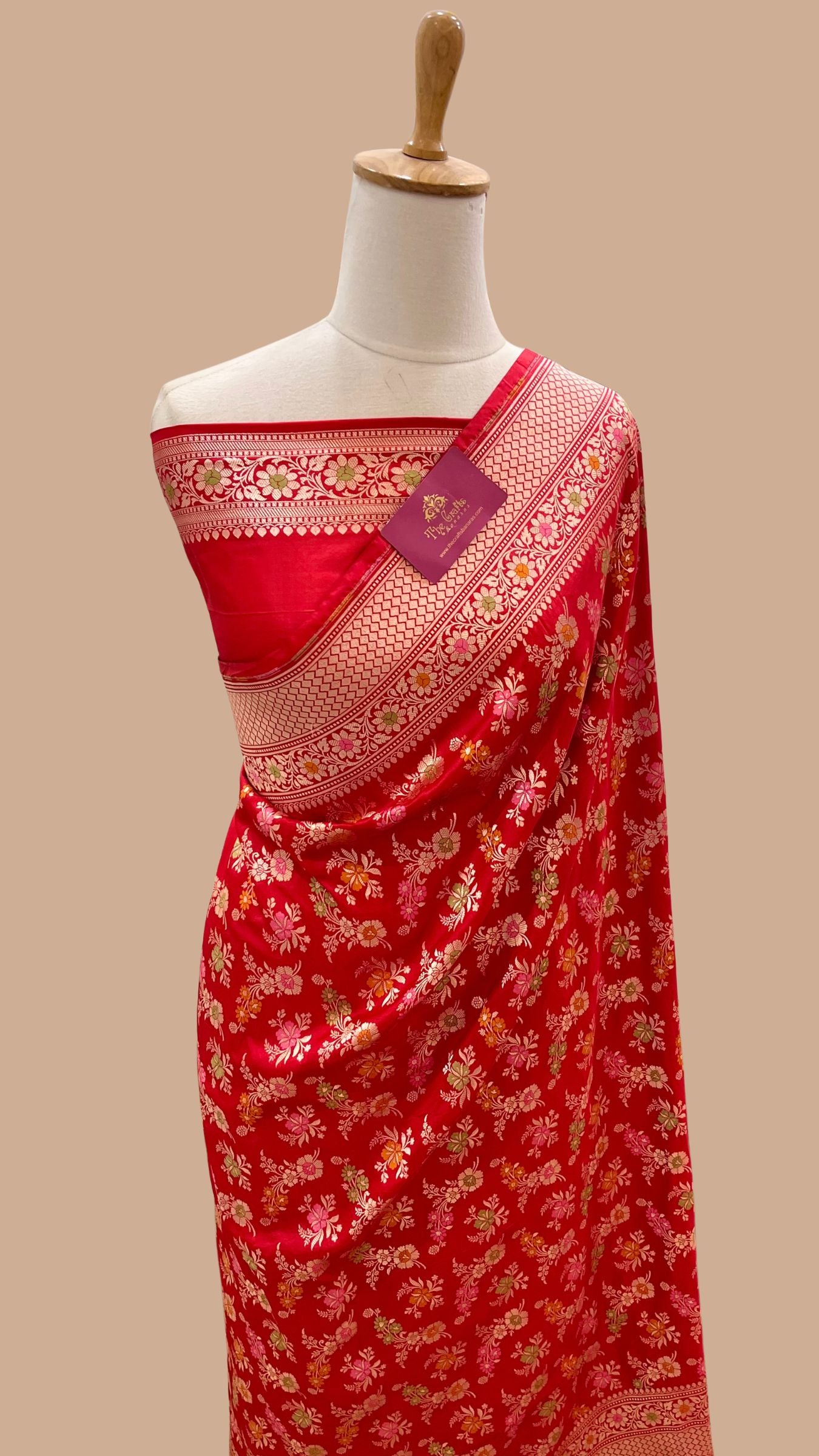 Pure Katan Silk Handloom Banarasi Saree - Jaal Work with Meenakari