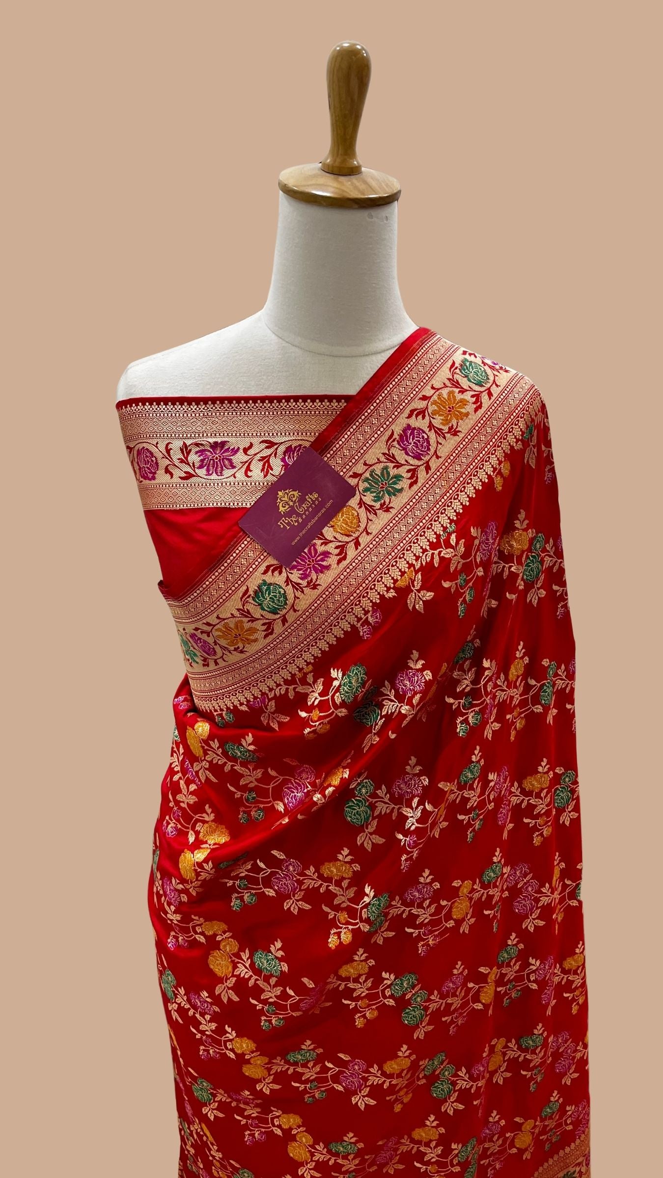 Pure Katan Silk Handloom Banarasi Saree - All over jaal work with meenakari