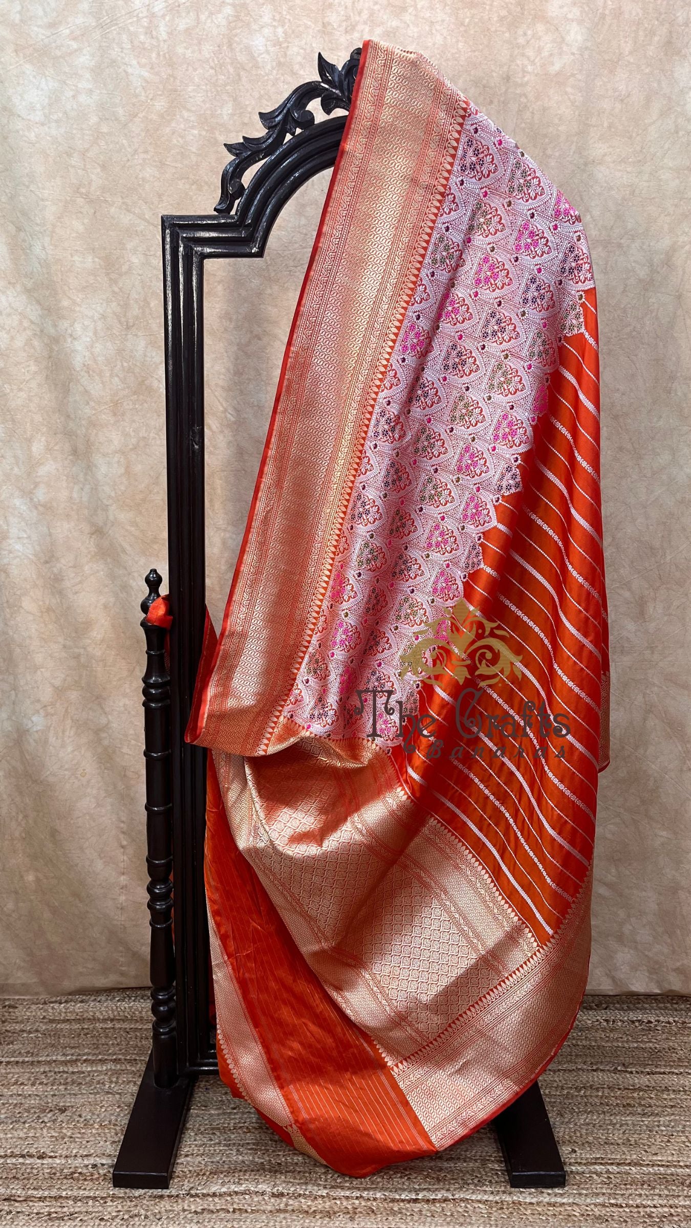 Pure Katan Silk Handloom Brocade Banarasi Saree - with kadhua meenakari work