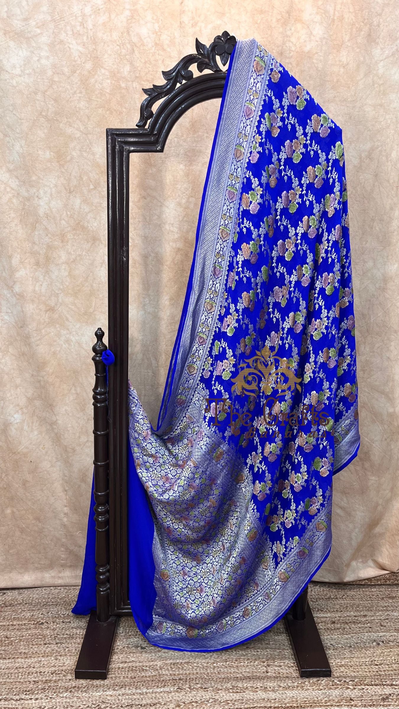 Khaddi Georgette Handloom Banarasi Saree - Water Zari With Meenakari