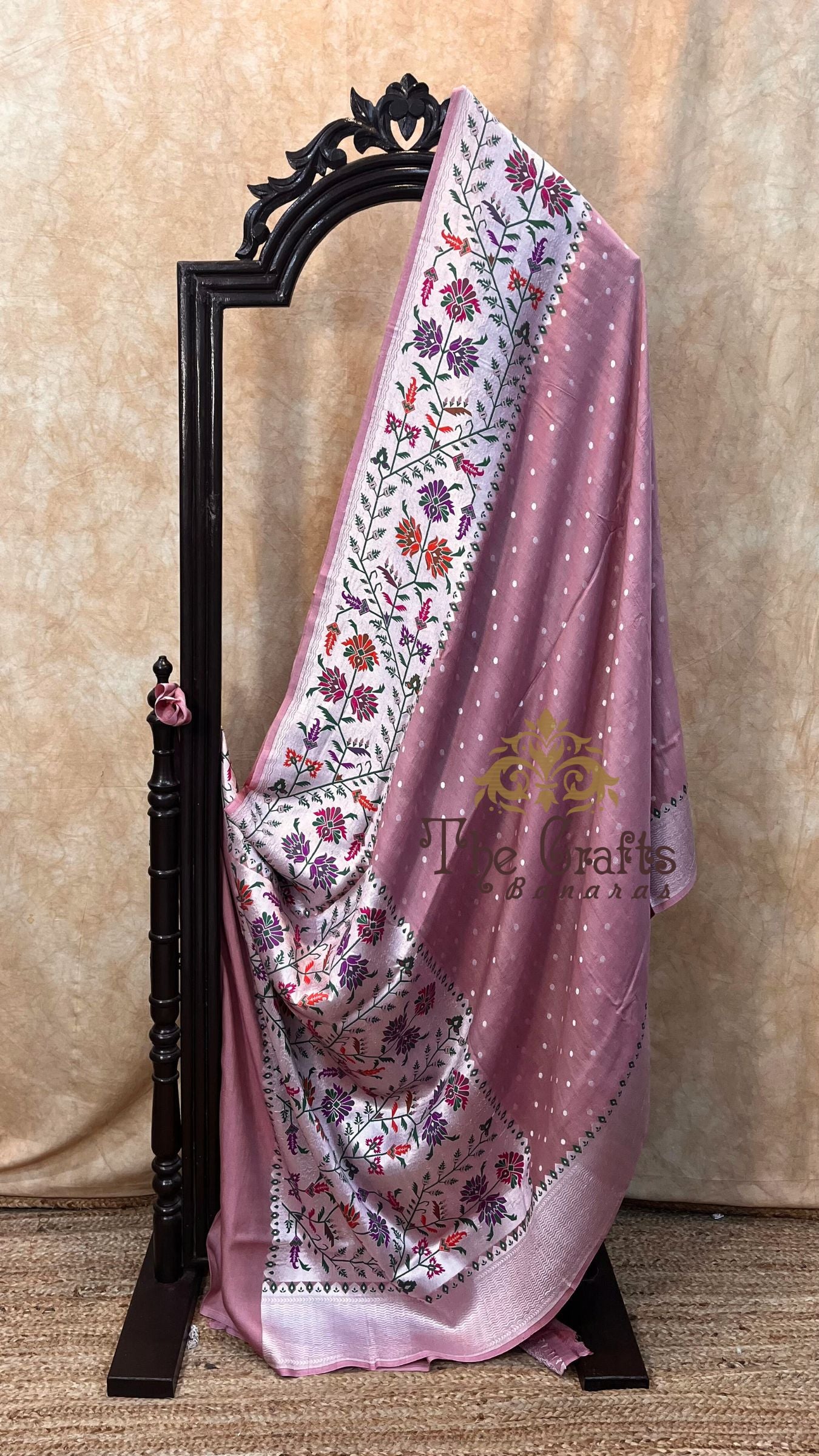 Tussar Georgette Handloom Banarasi Saree - Meenakari