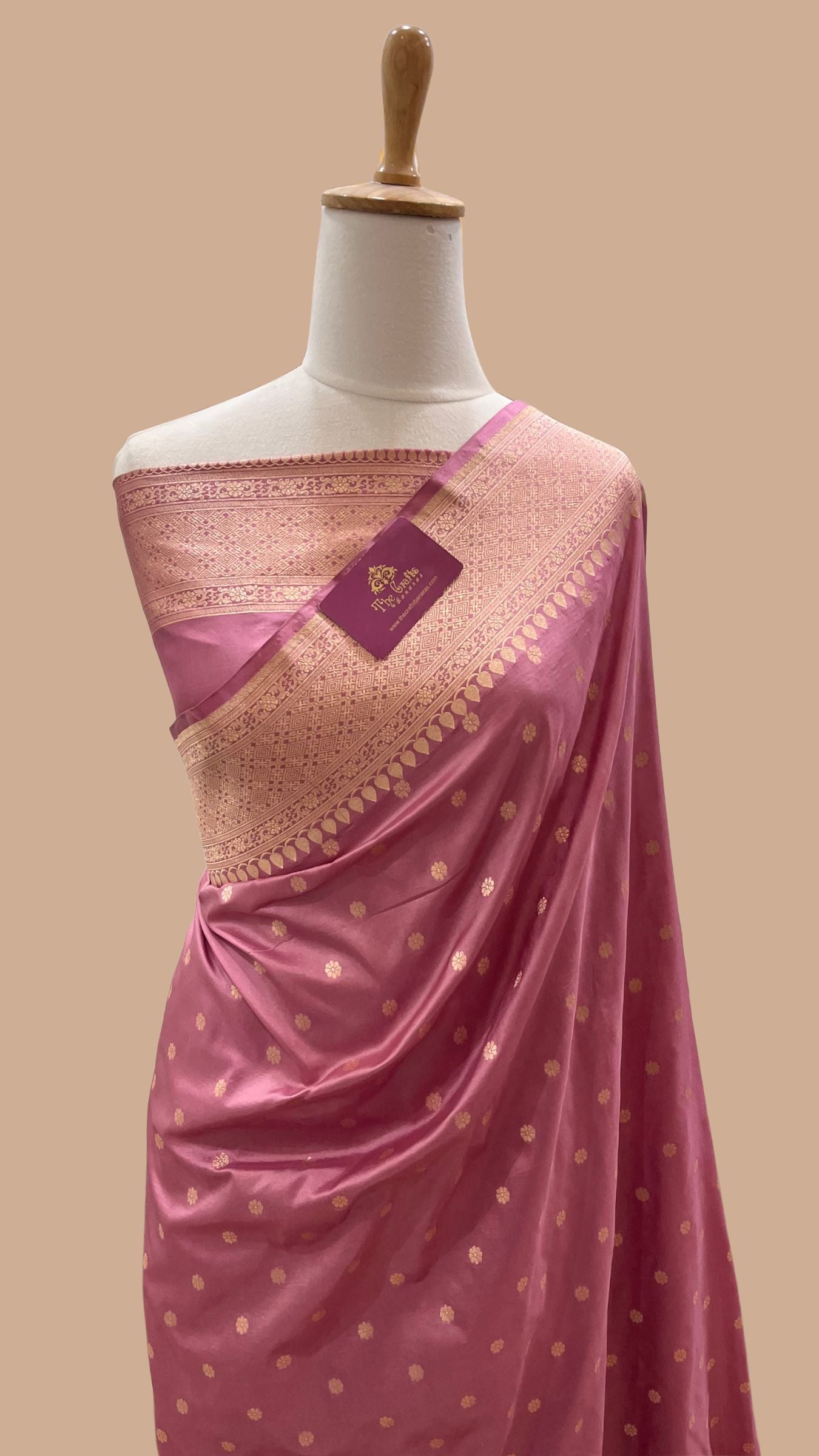 Pure Katan Silk Handloom Banarasi Saree - Chunri Buti