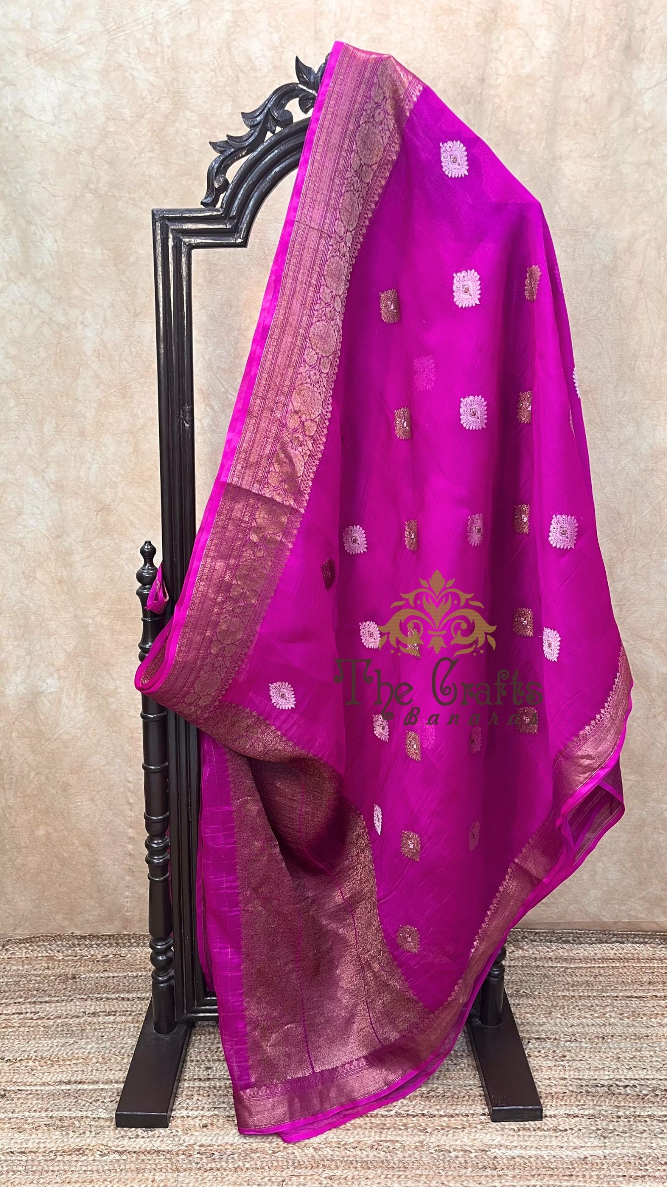 Pure Kora Silk Handloom Banarasi Saree - Alfi Kadhua motifs